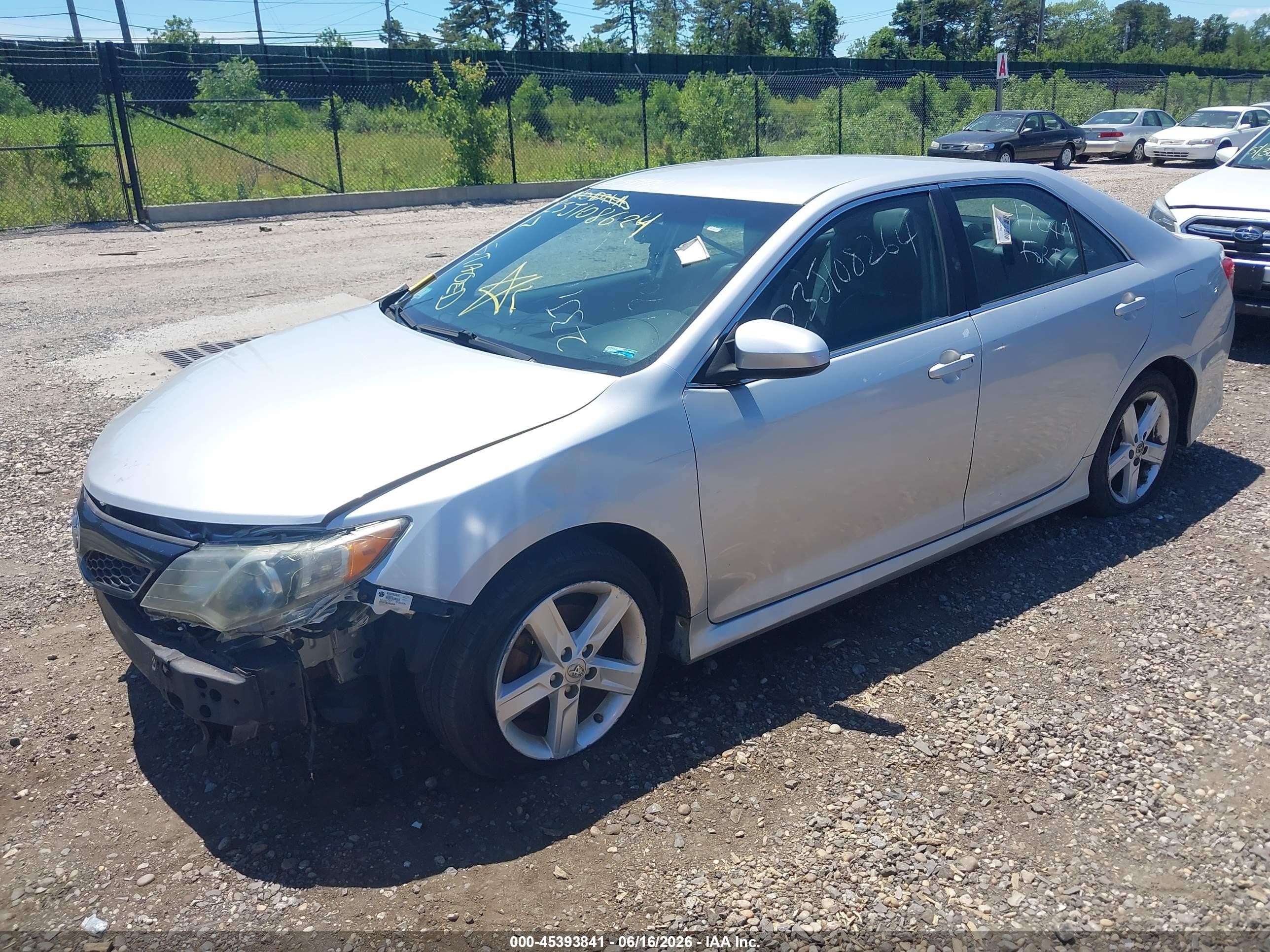 2014 Toyota Camry Se Gray vin: 4T1BF1FK4EU452356