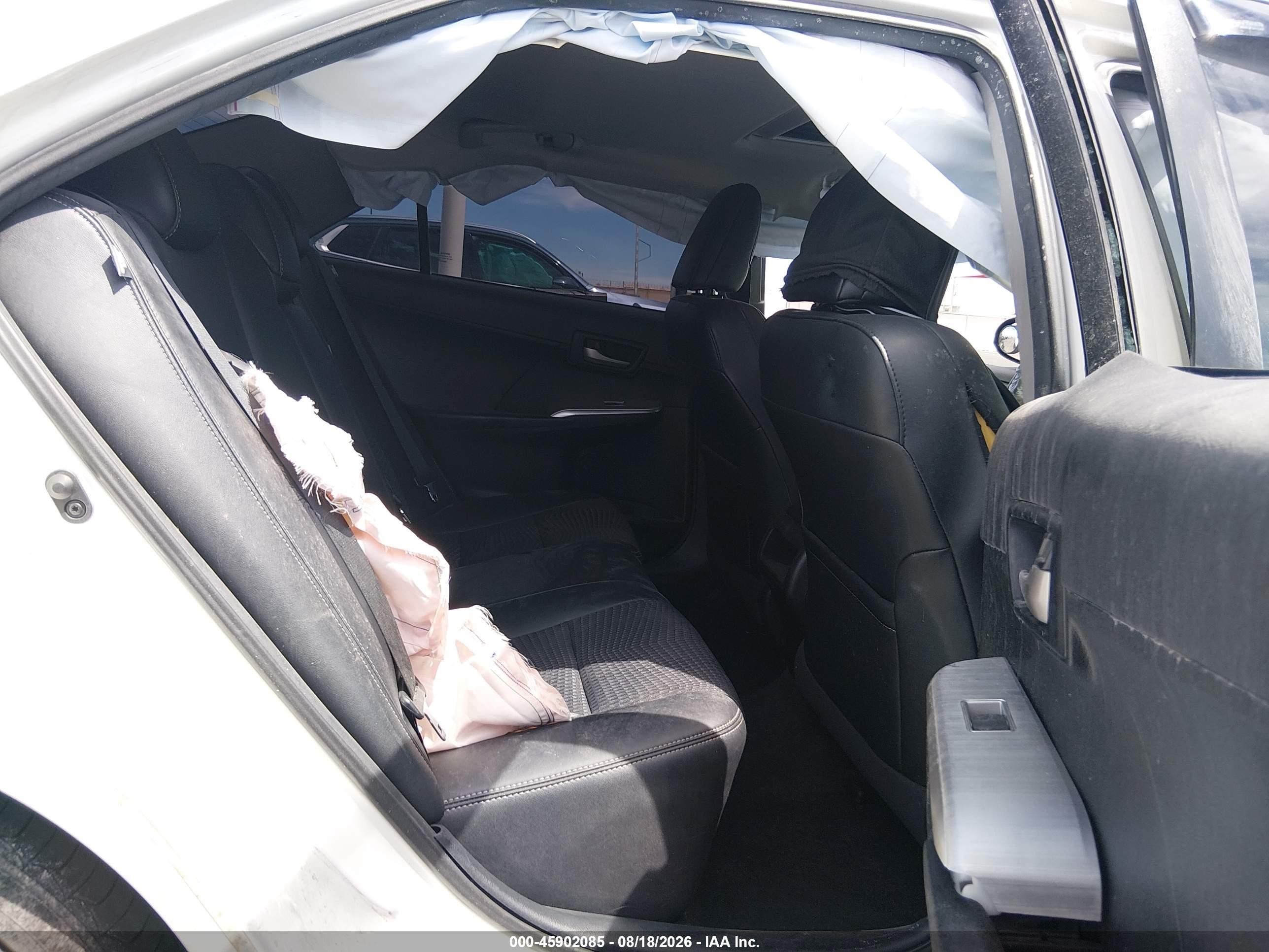 2014 Toyota Camry Se Sport White vin: 4T1BF1FK4EU453944