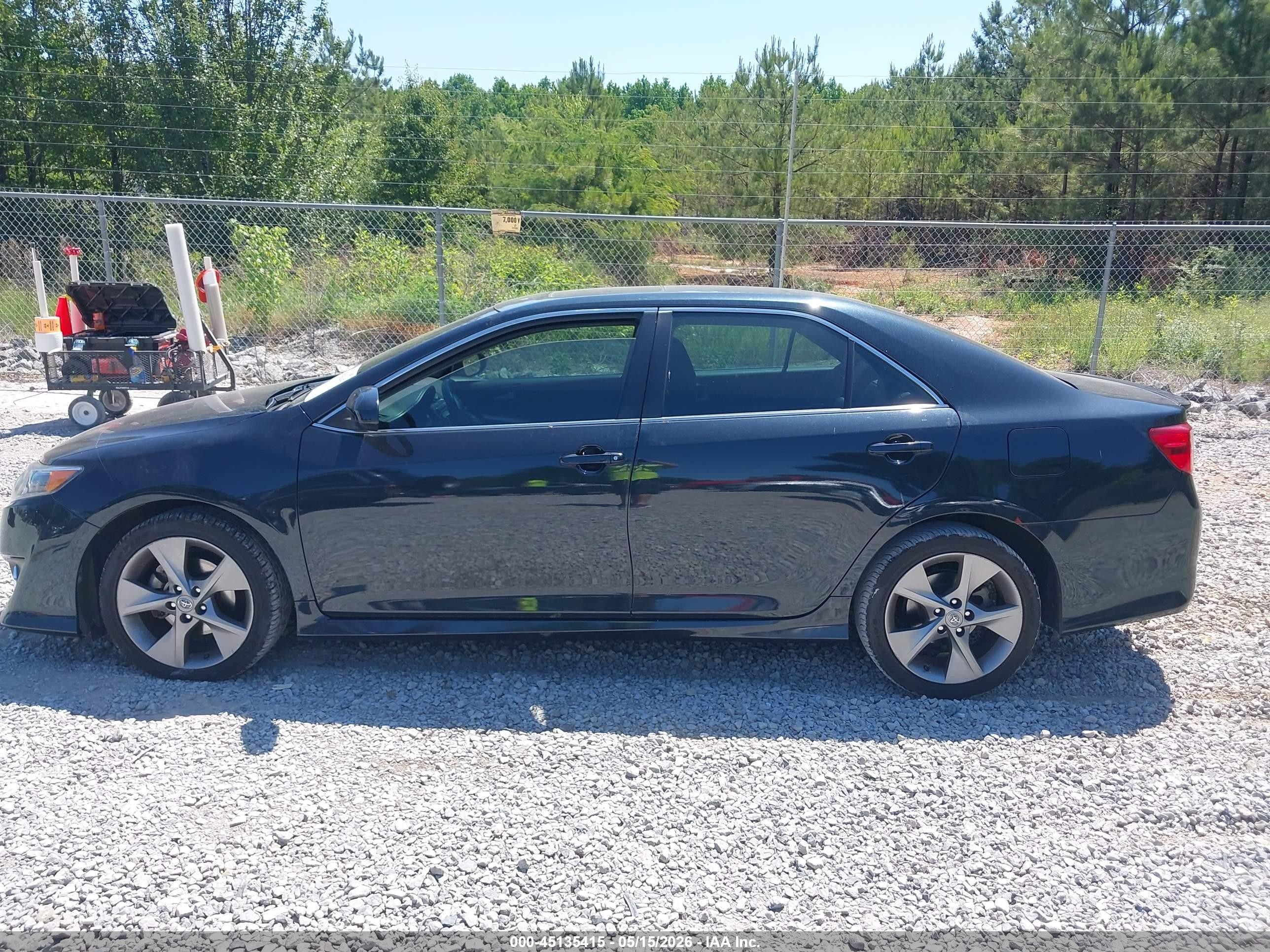 2014 Toyota Camry Se Sport Черный vin: 4T1BF1FK4EU465270