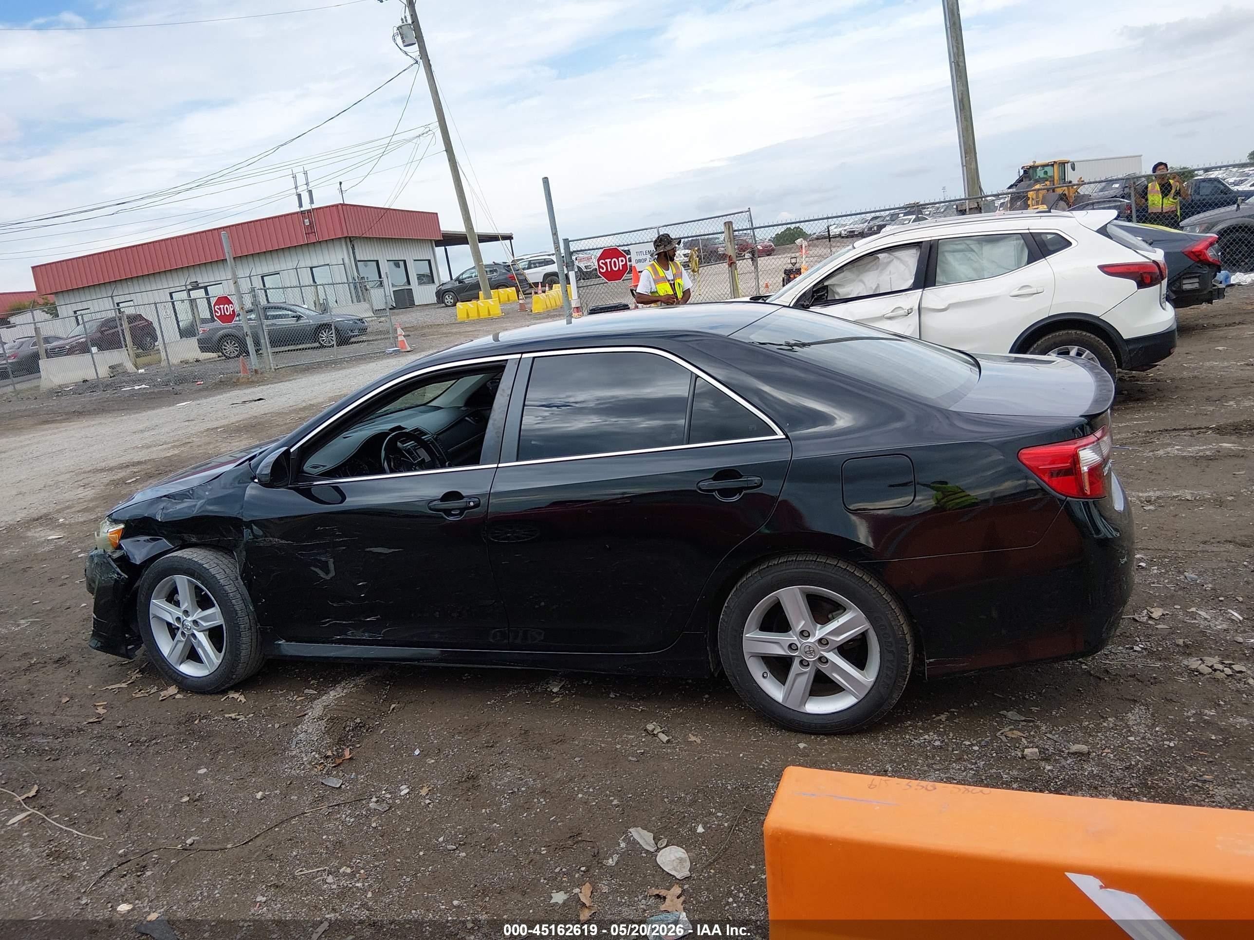 2014 Toyota Camry Se Black vin: 4T1BF1FK4EU466600