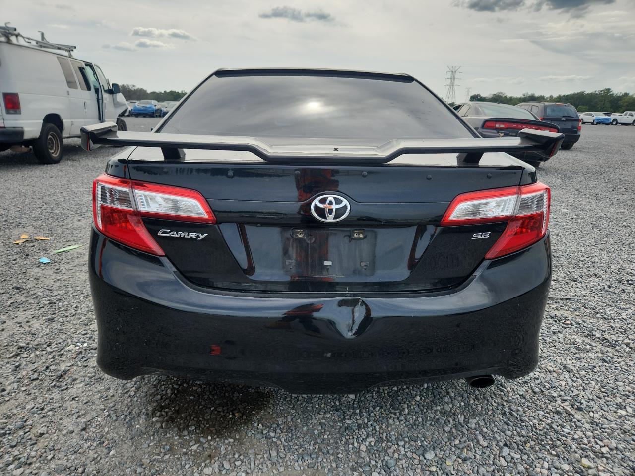 2014 Toyota Camry Se Черный vin: 4T1BF1FK4EU468640