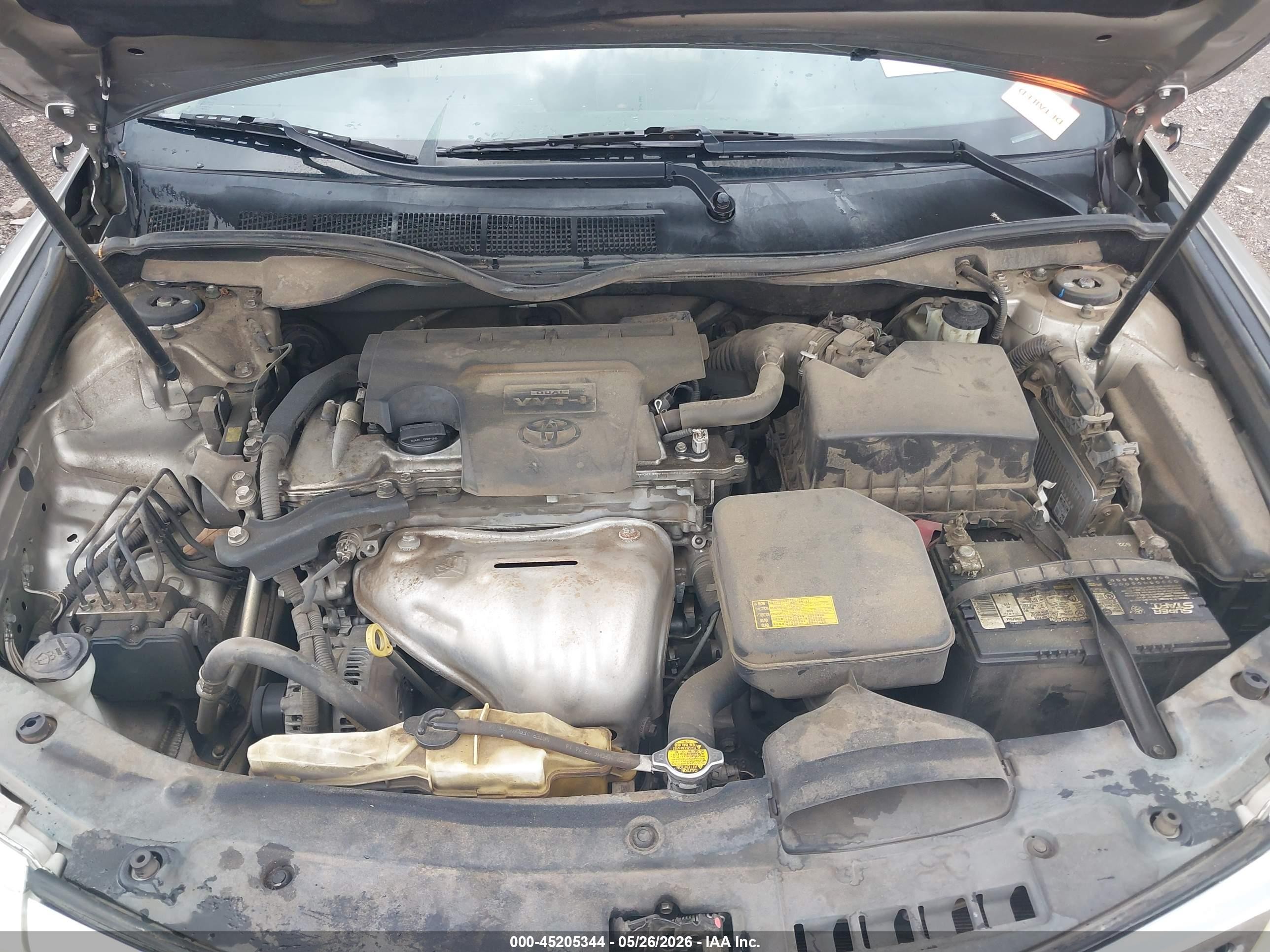 2014 Toyota Camry Le Gold vin: 4T1BF1FK4EU470243