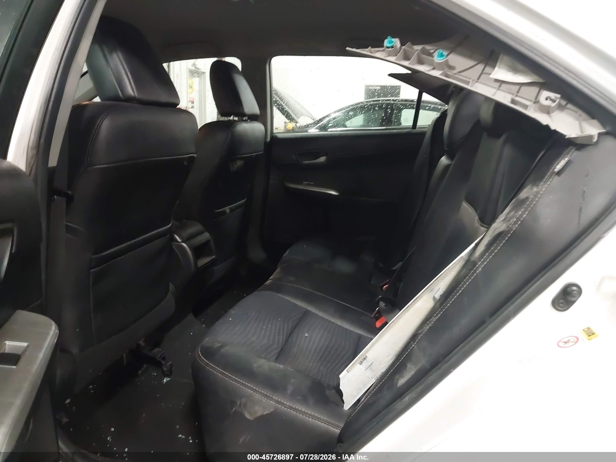 2014 Toyota Camry Se White vin: 4T1BF1FK4EU738241