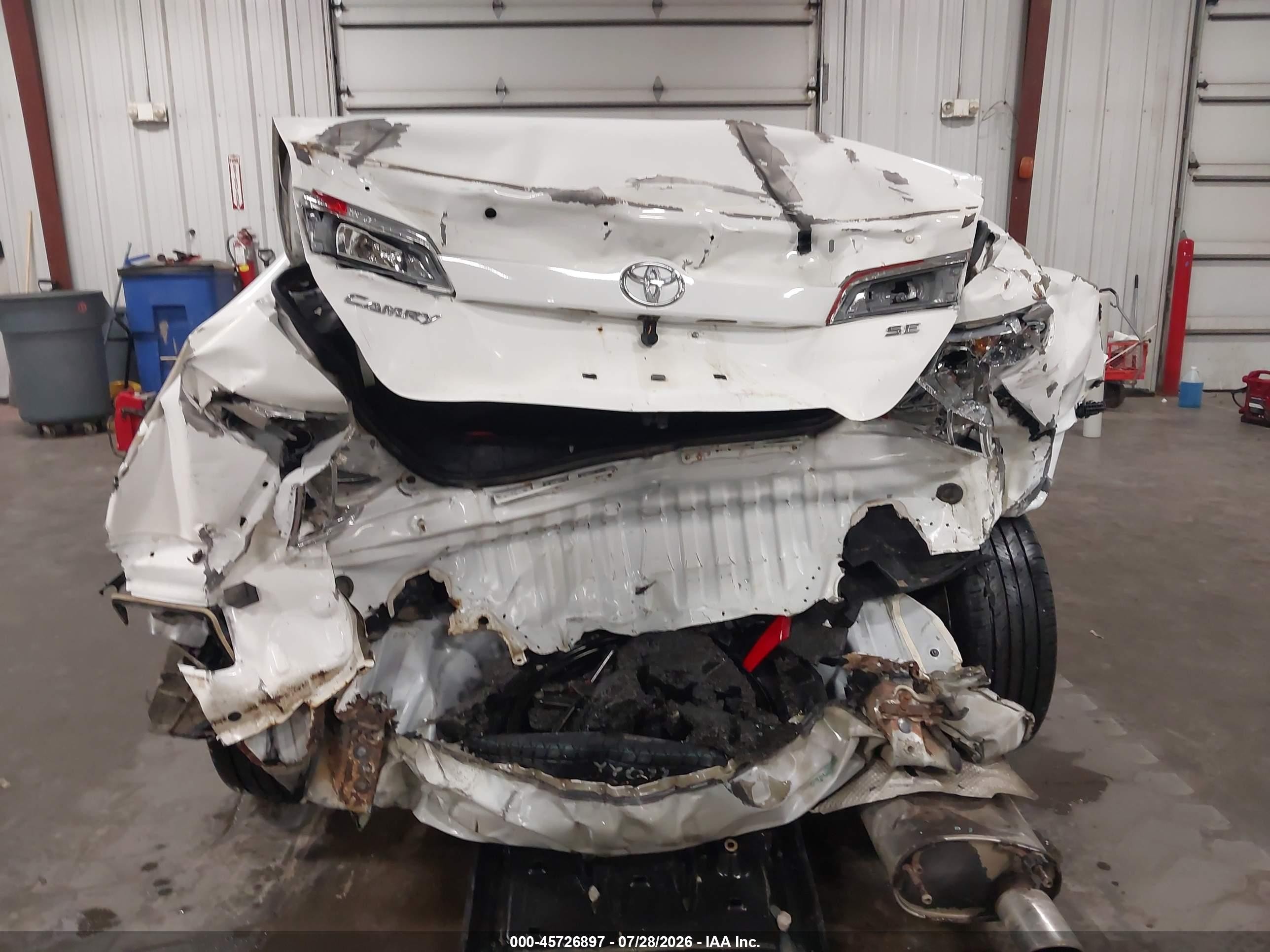 2014 Toyota Camry Se White vin: 4T1BF1FK4EU738241