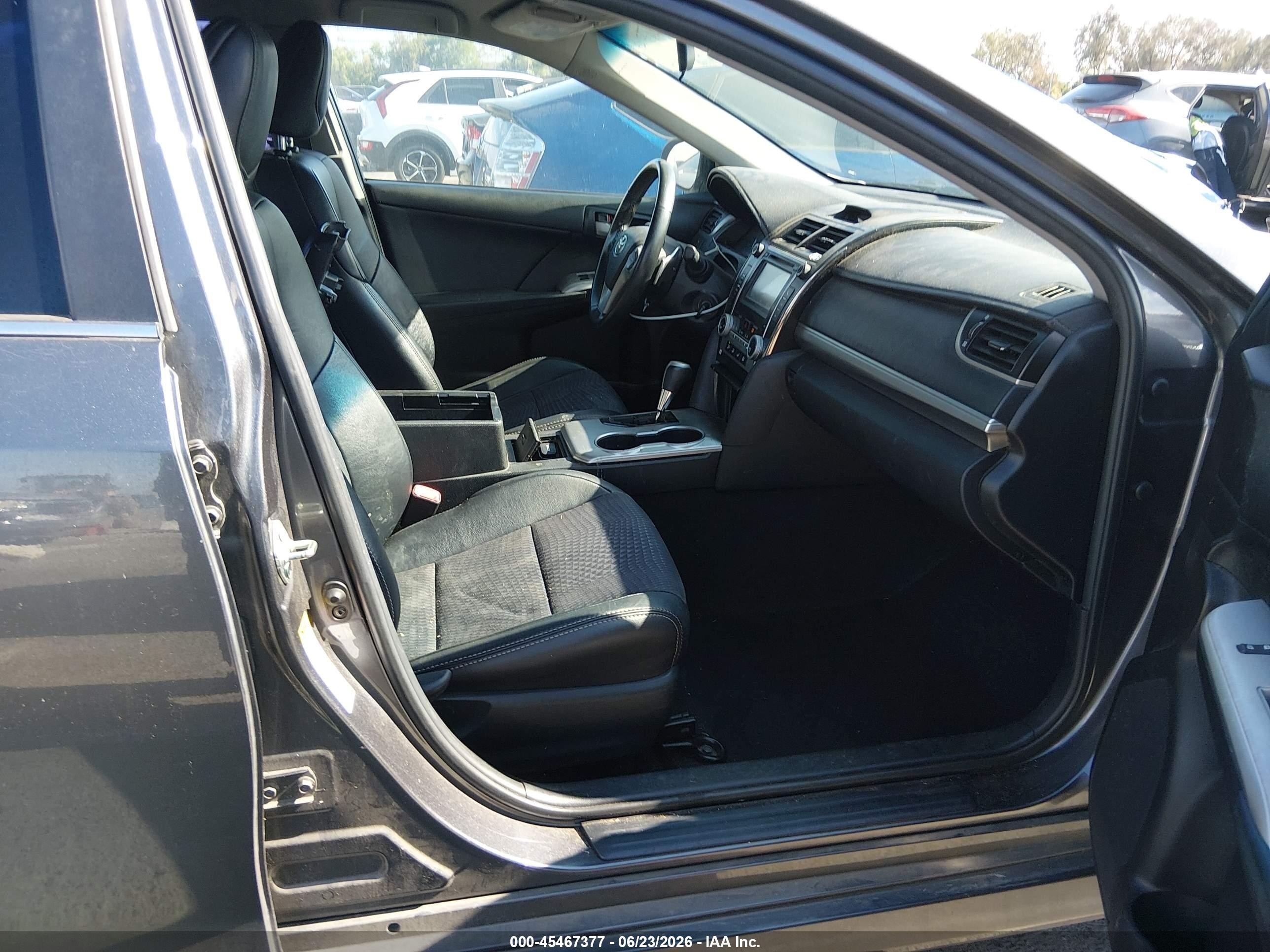 2014 Toyota Camry Se Black vin: 4T1BF1FK4EU751670