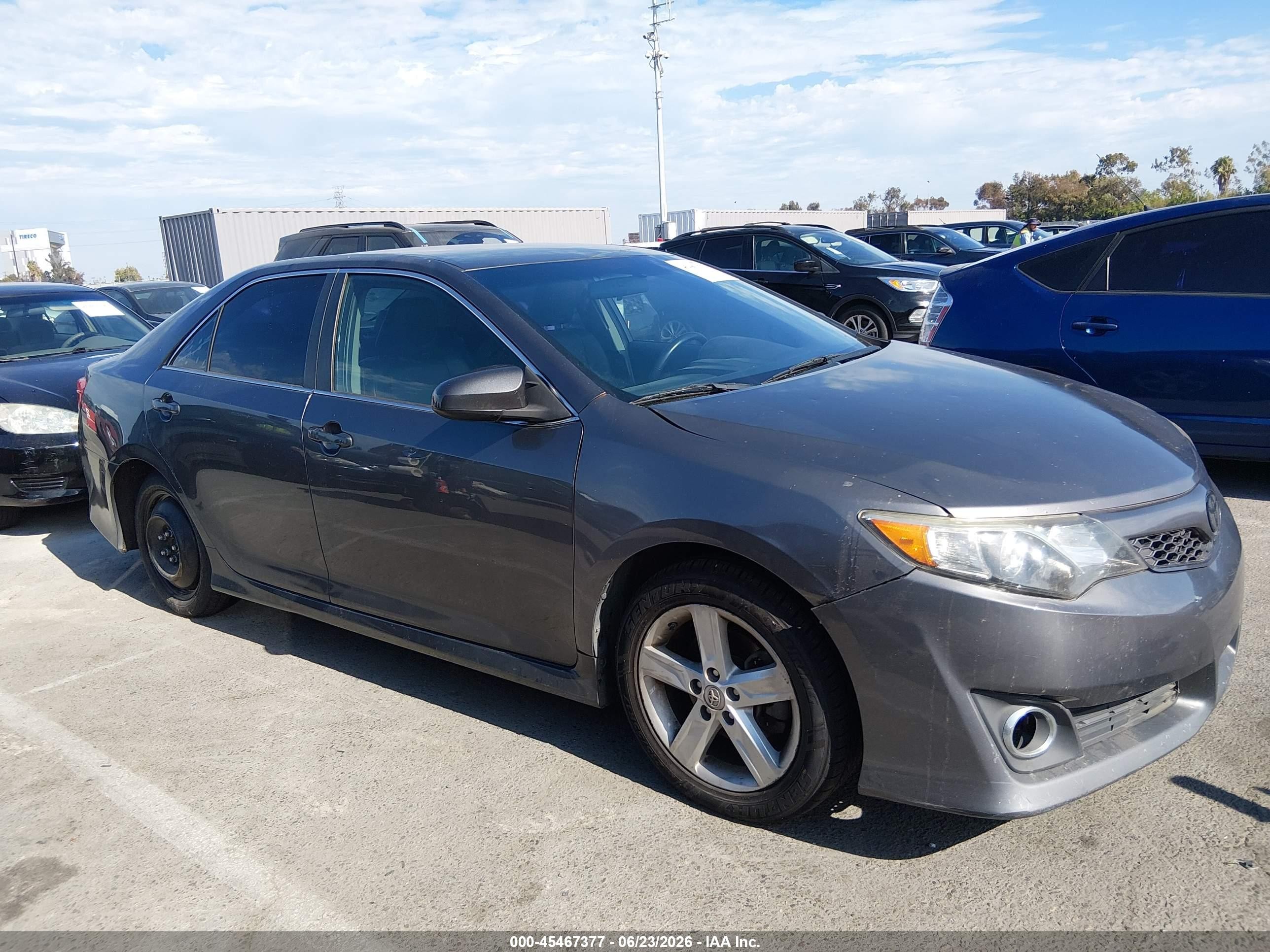 2014 Toyota Camry Se Black vin: 4T1BF1FK4EU751670