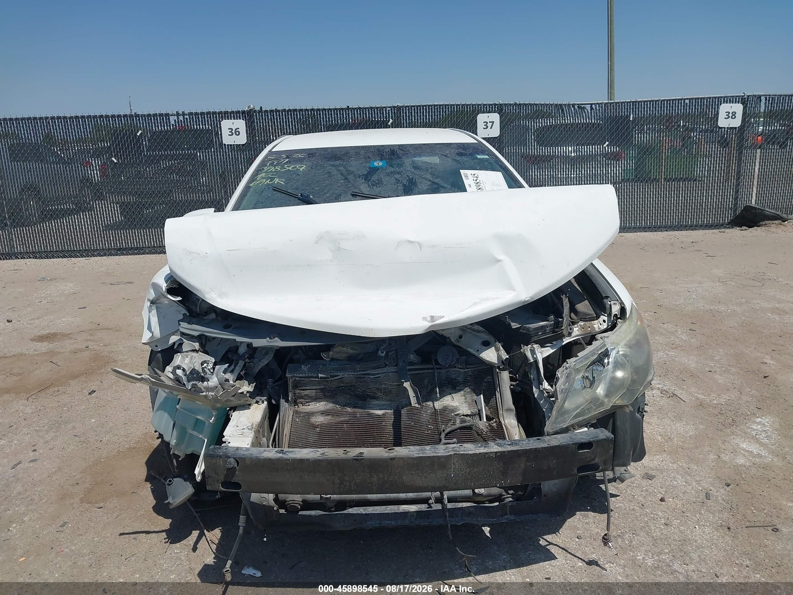 2014 Toyota Camry Se White vin: 4T1BF1FK4EU759672