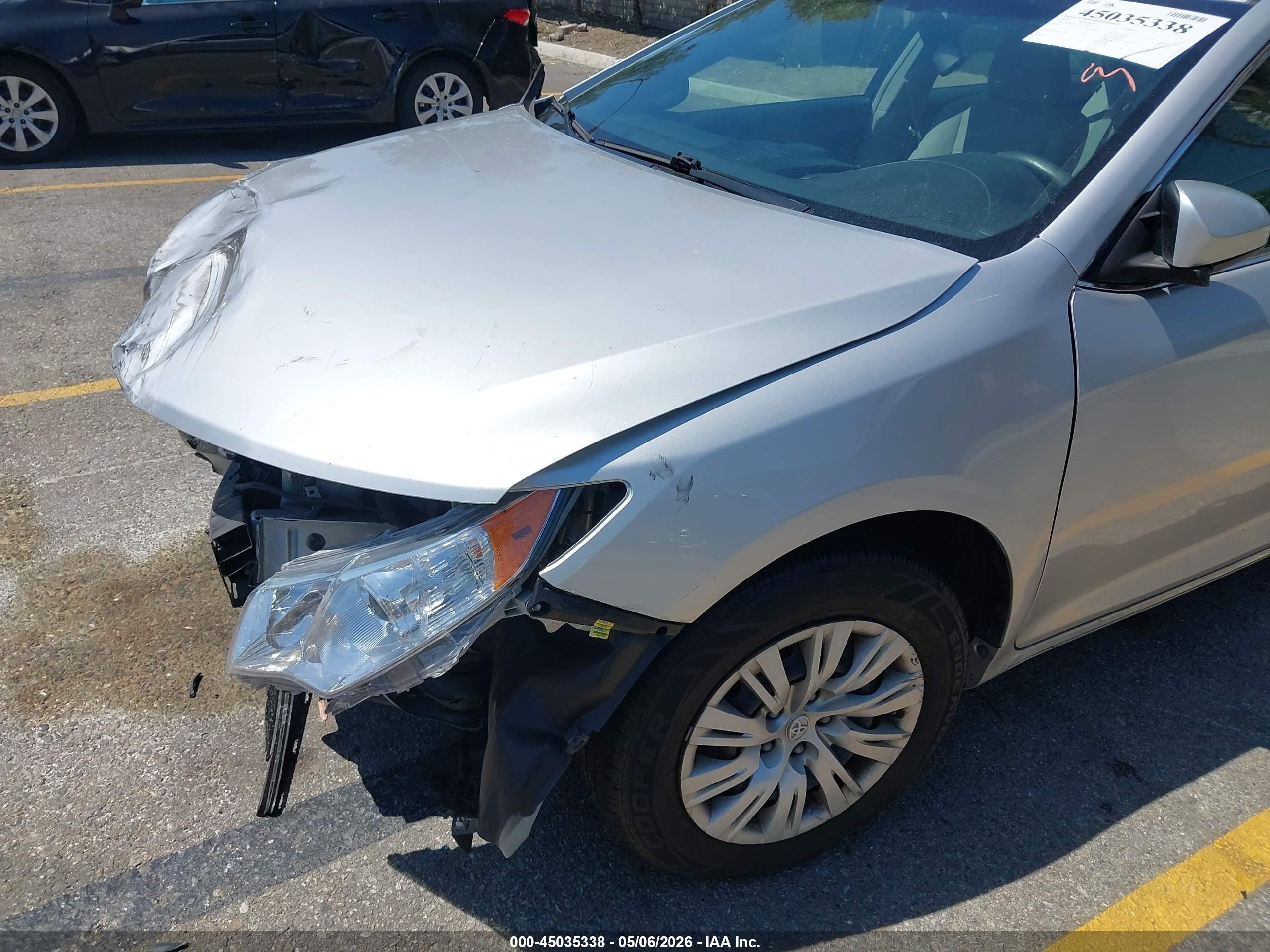 2014 Toyota Camry Le Silver vin: 4T1BF1FK4EU770655