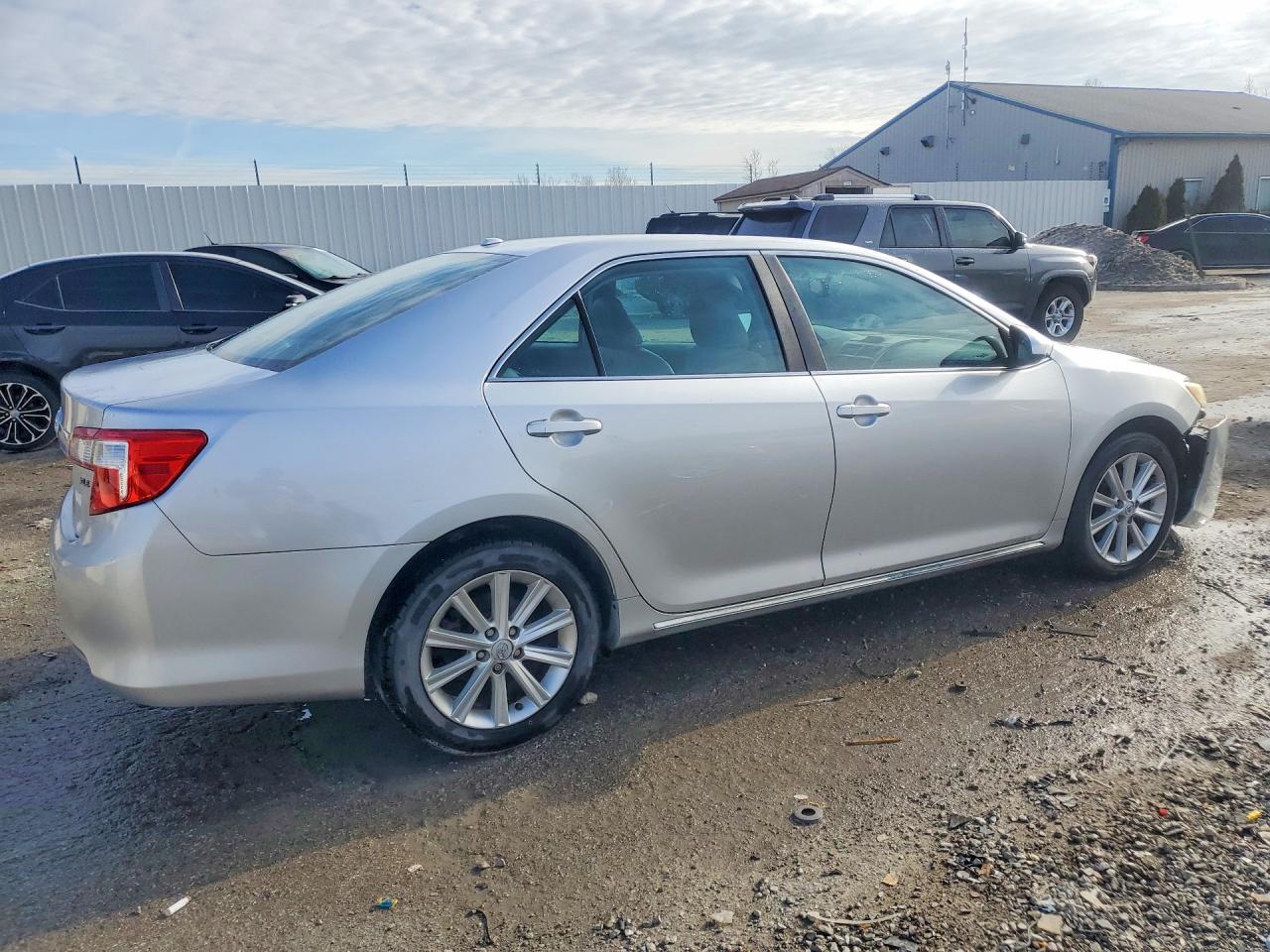 2014 Toyota Camry Xle Silver vin: 4T1BF1FK4EU772843