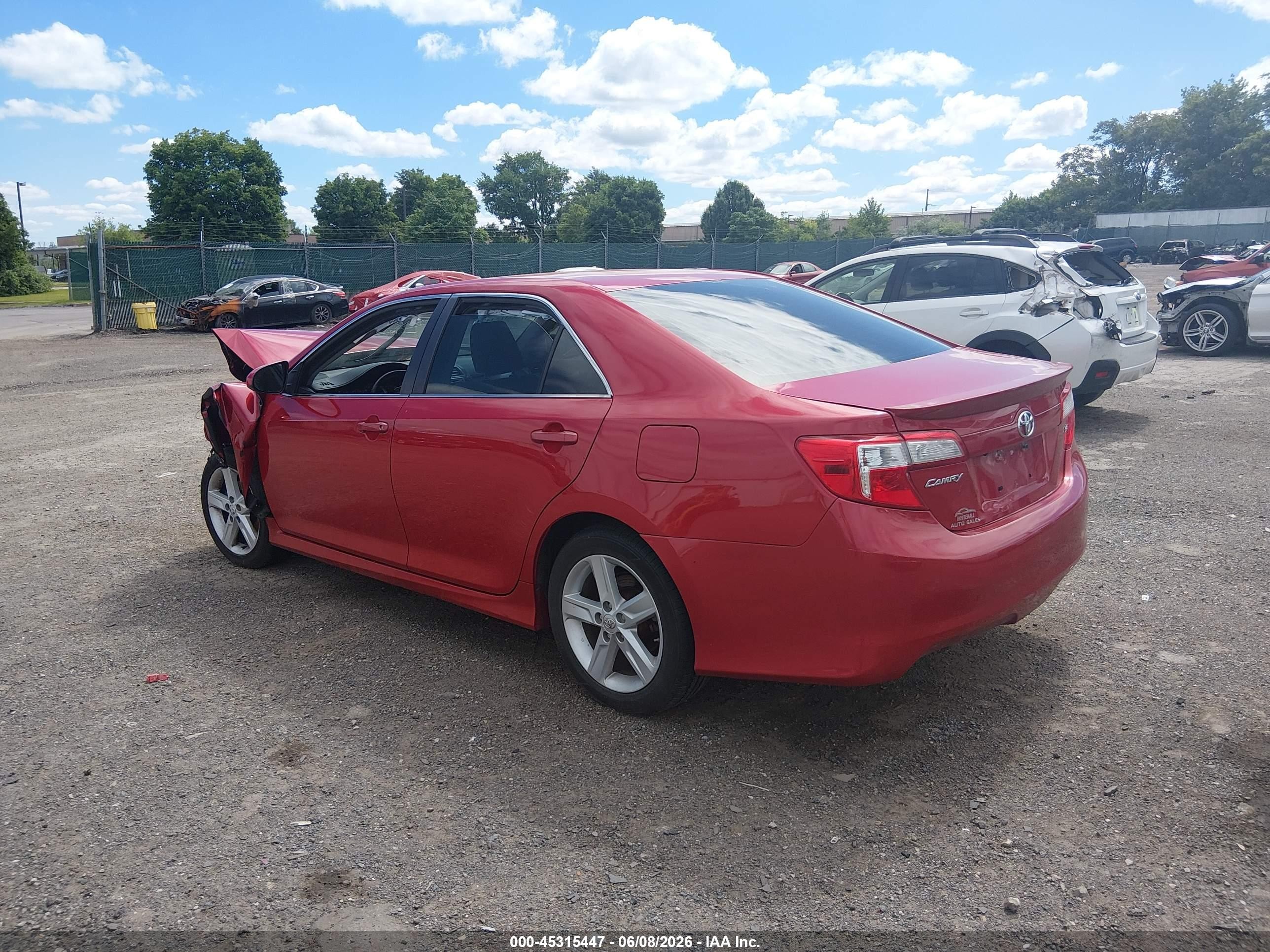 2014 Toyota Camry Se Красный vin: 4T1BF1FK4EU789271