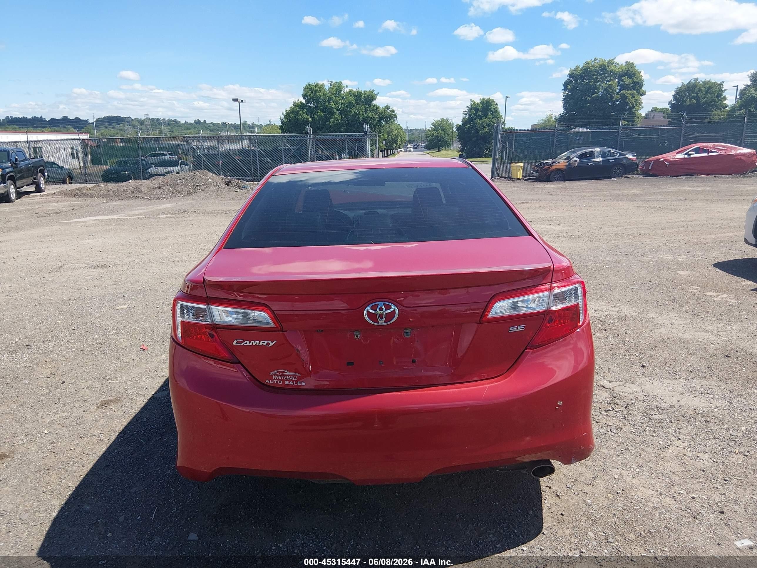 2014 Toyota Camry Se Красный vin: 4T1BF1FK4EU789271