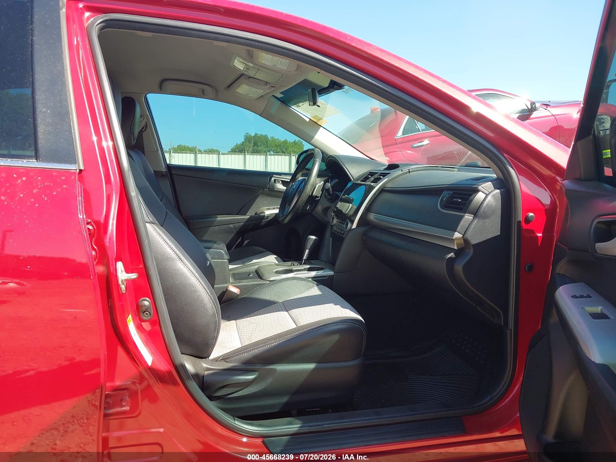 2014 Toyota Camry Se Red vin: 4T1BF1FK4EU789724