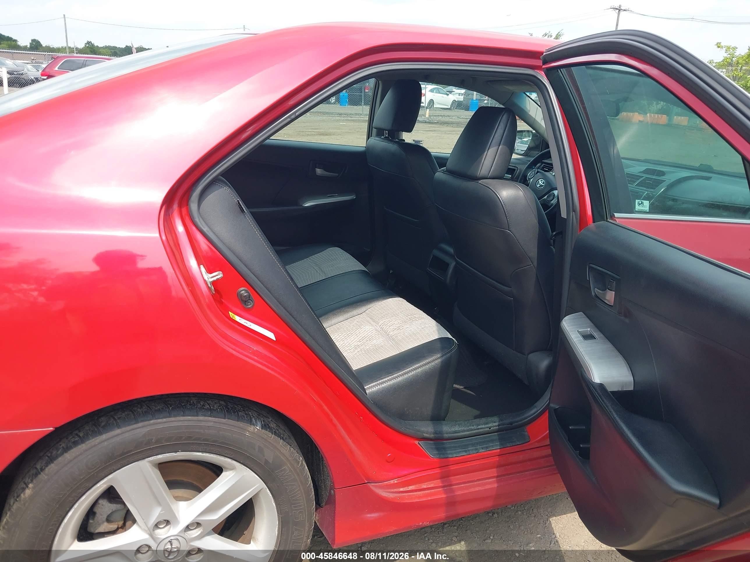 2014 Toyota Camry Se Red vin: 4T1BF1FK4EU791490
