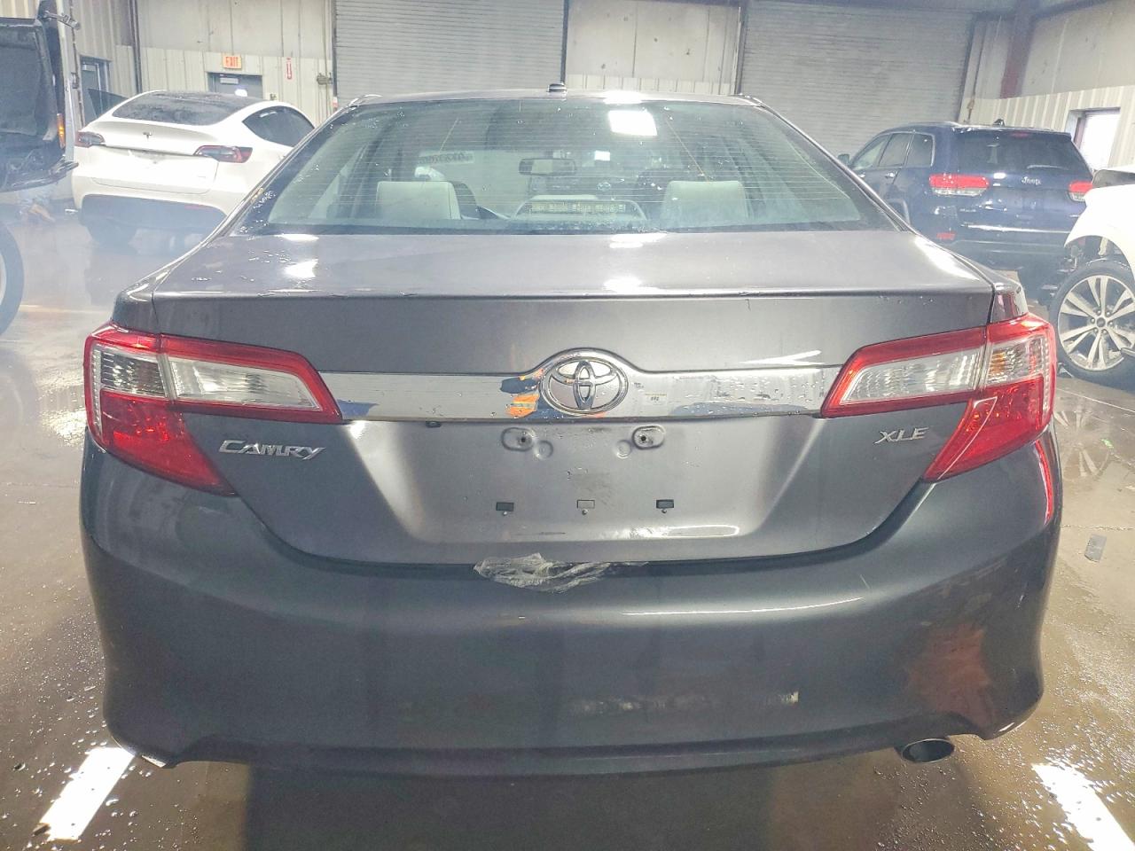 2014 Toyota Camry L Серебряный vin: 4T1BF1FK4EU792297