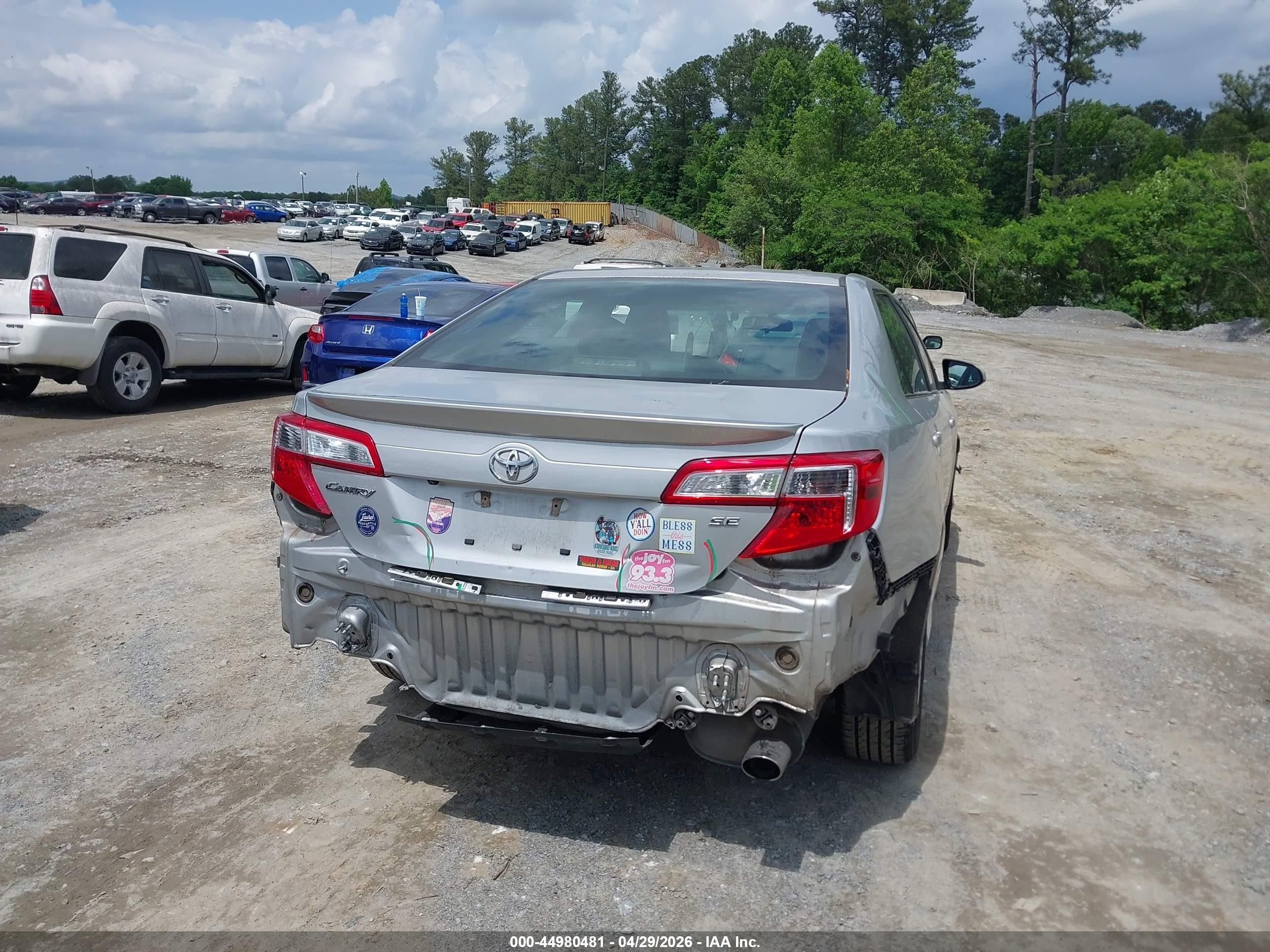 2014 Toyota Camry Se Серебряный vin: 4T1BF1FK4EU810930