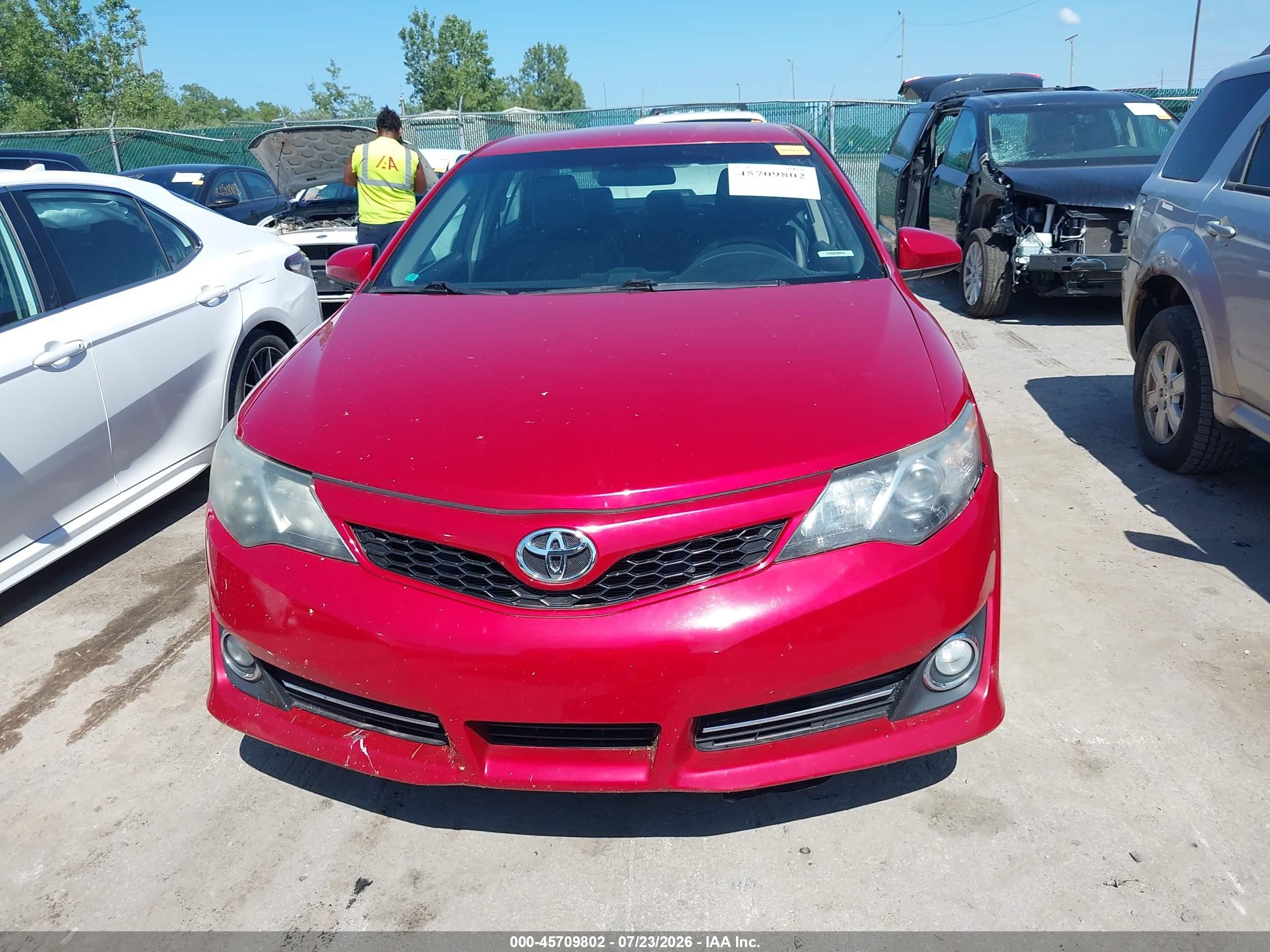 2014 Toyota Camry Se Red vin: 4T1BF1FK4EU828411