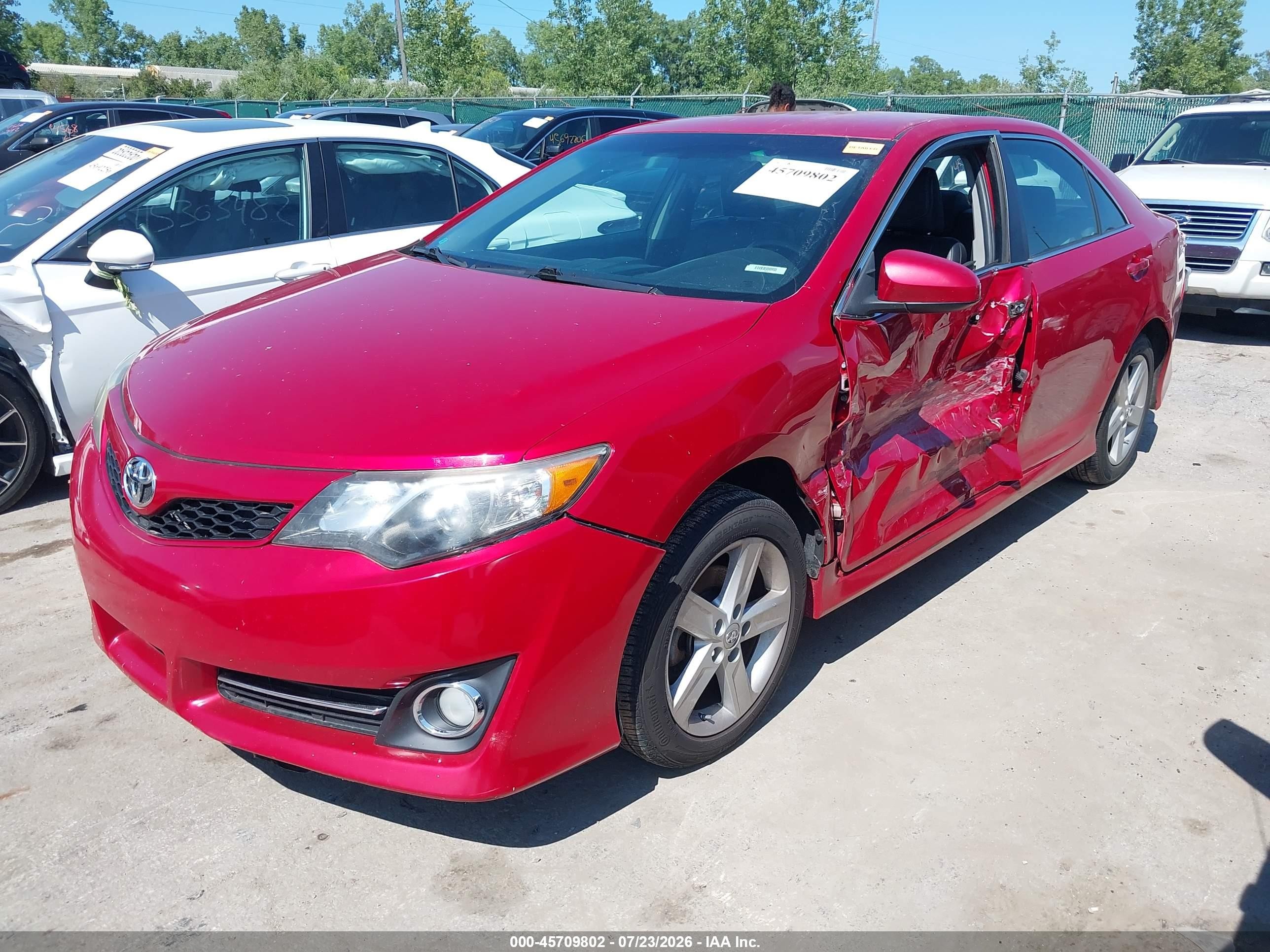 2014 Toyota Camry Se Red vin: 4T1BF1FK4EU828411
