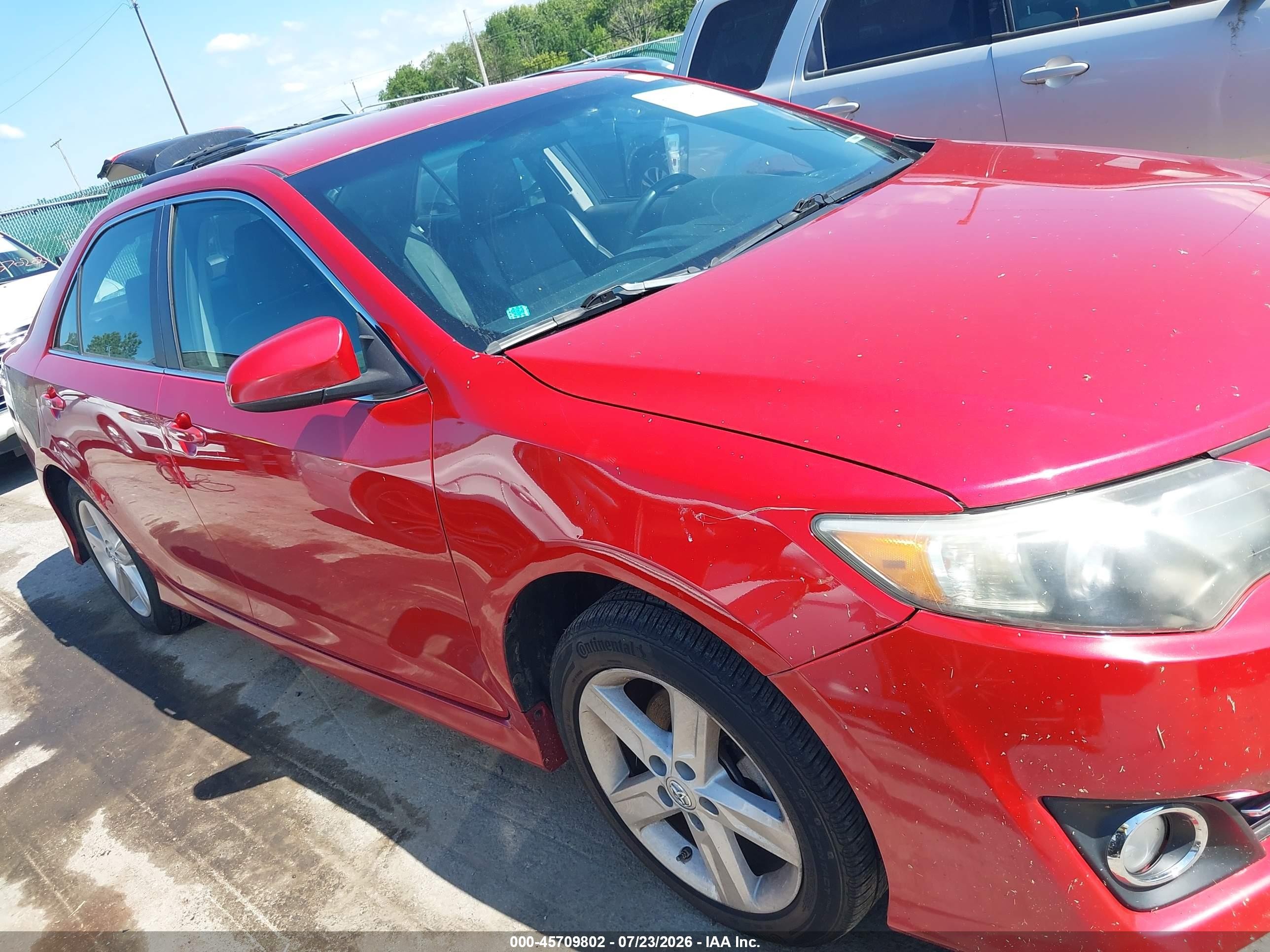 2014 Toyota Camry Se Red vin: 4T1BF1FK4EU828411