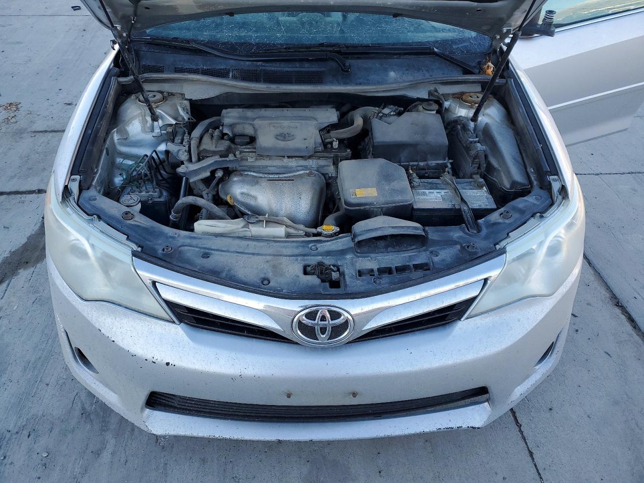 2014 Toyota Camry Silver vin: 4T1BF1FK4EU834323