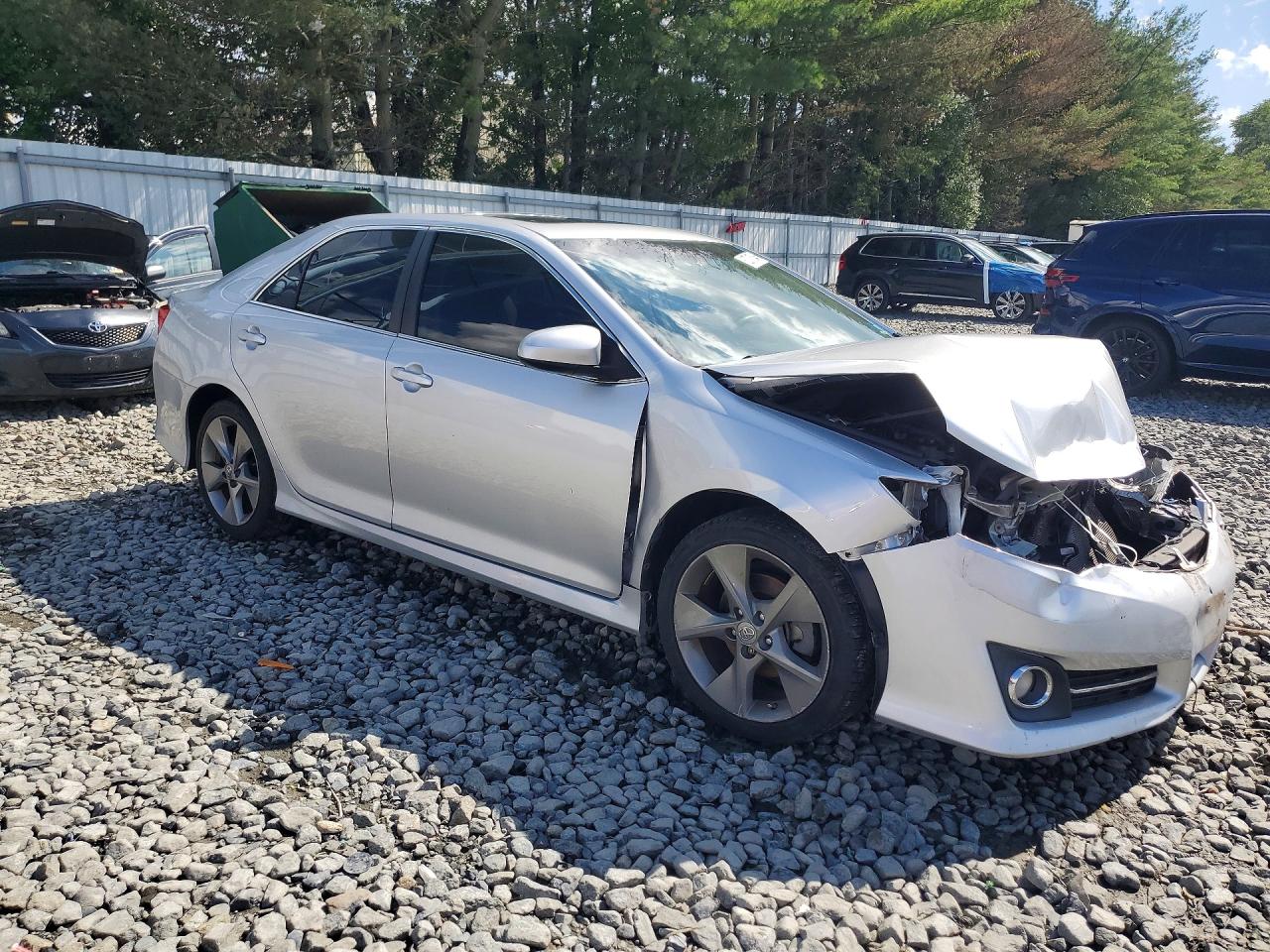 2014 Toyota Camry Se Sport Silver vin: 4T1BF1FK4EU848125