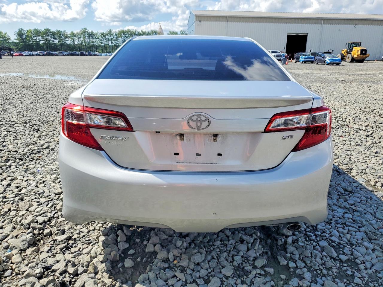 2014 Toyota Camry Se Sport Silver vin: 4T1BF1FK4EU848125