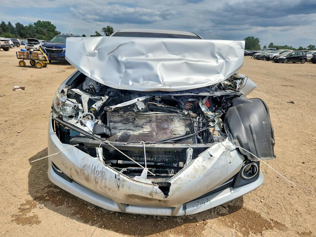 2014 Toyota Camry Se Silver vin: 4T1BF1FK4EU859349