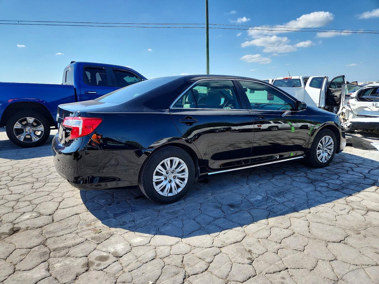 2014 Toyota Camry Le Черный vin: 4T1BF1FK4EU871081