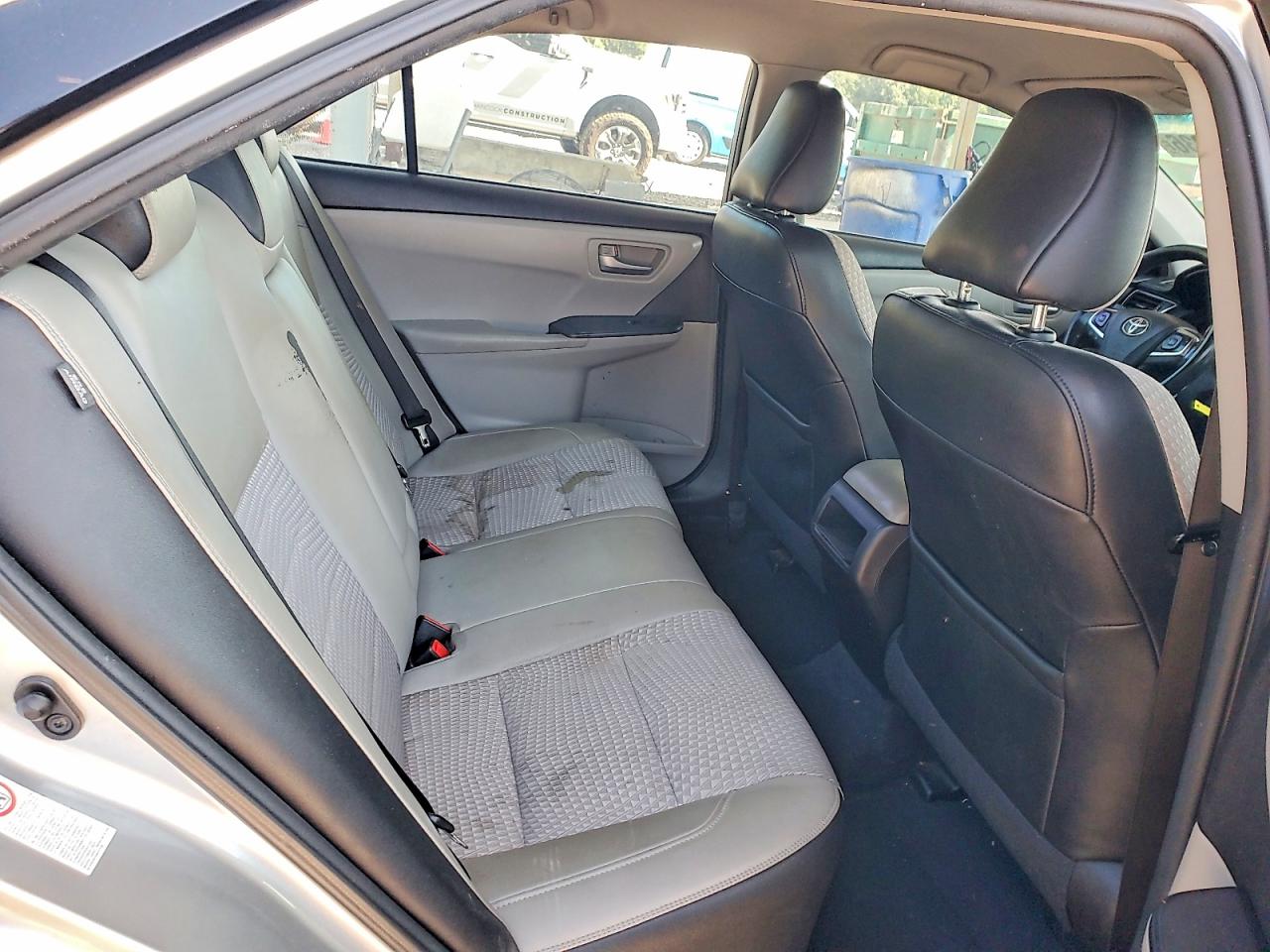2015 Toyota Camry Se Silver vin: 4T1BF1FK4FU011098