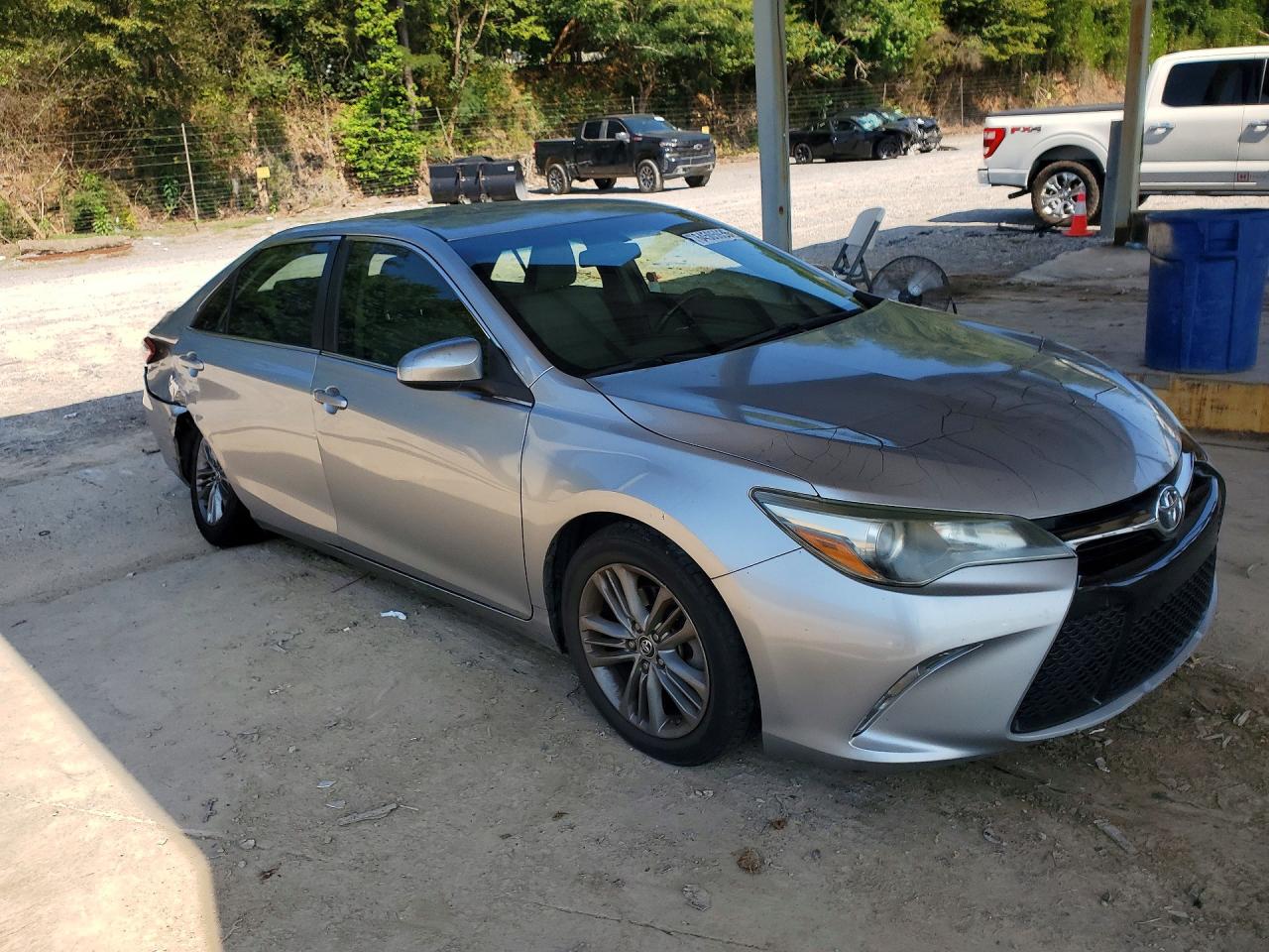 2015 Toyota Camry Se Silver vin: 4T1BF1FK4FU011098