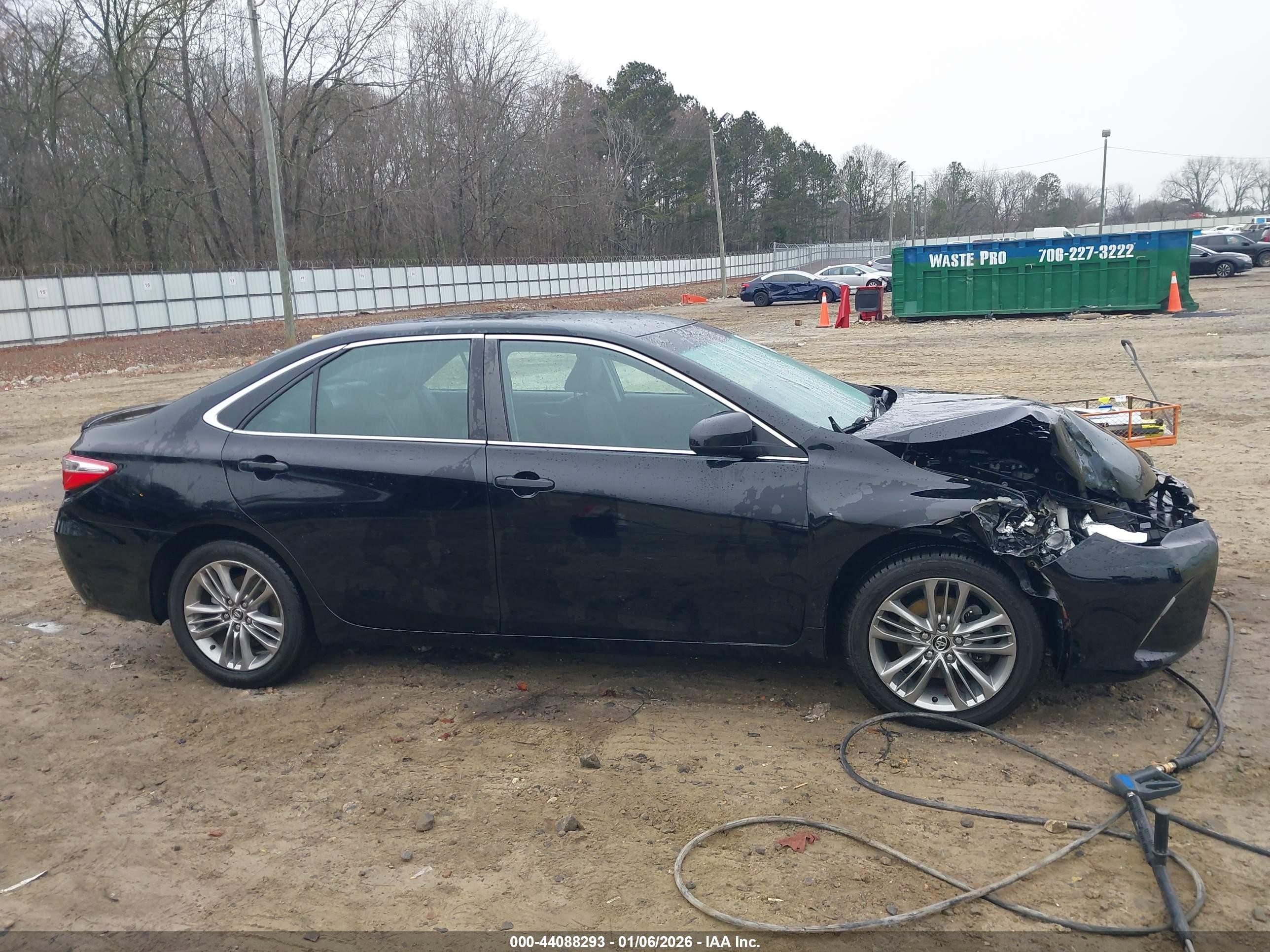 2015 Toyota Camry Se Black vin: 4T1BF1FK4FU014891