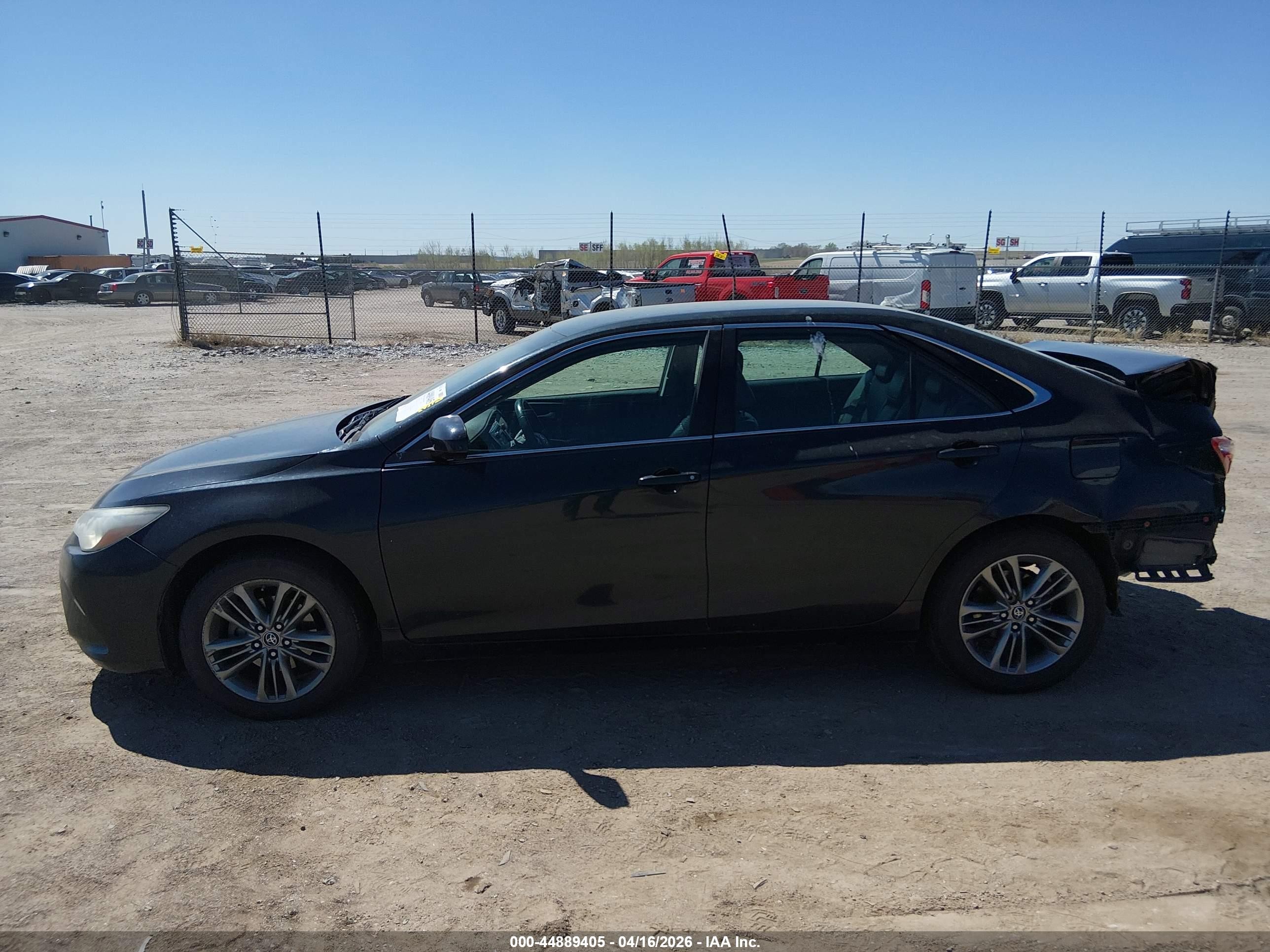 2015 Toyota Camry Se Navy vin: 4T1BF1FK4FU022845