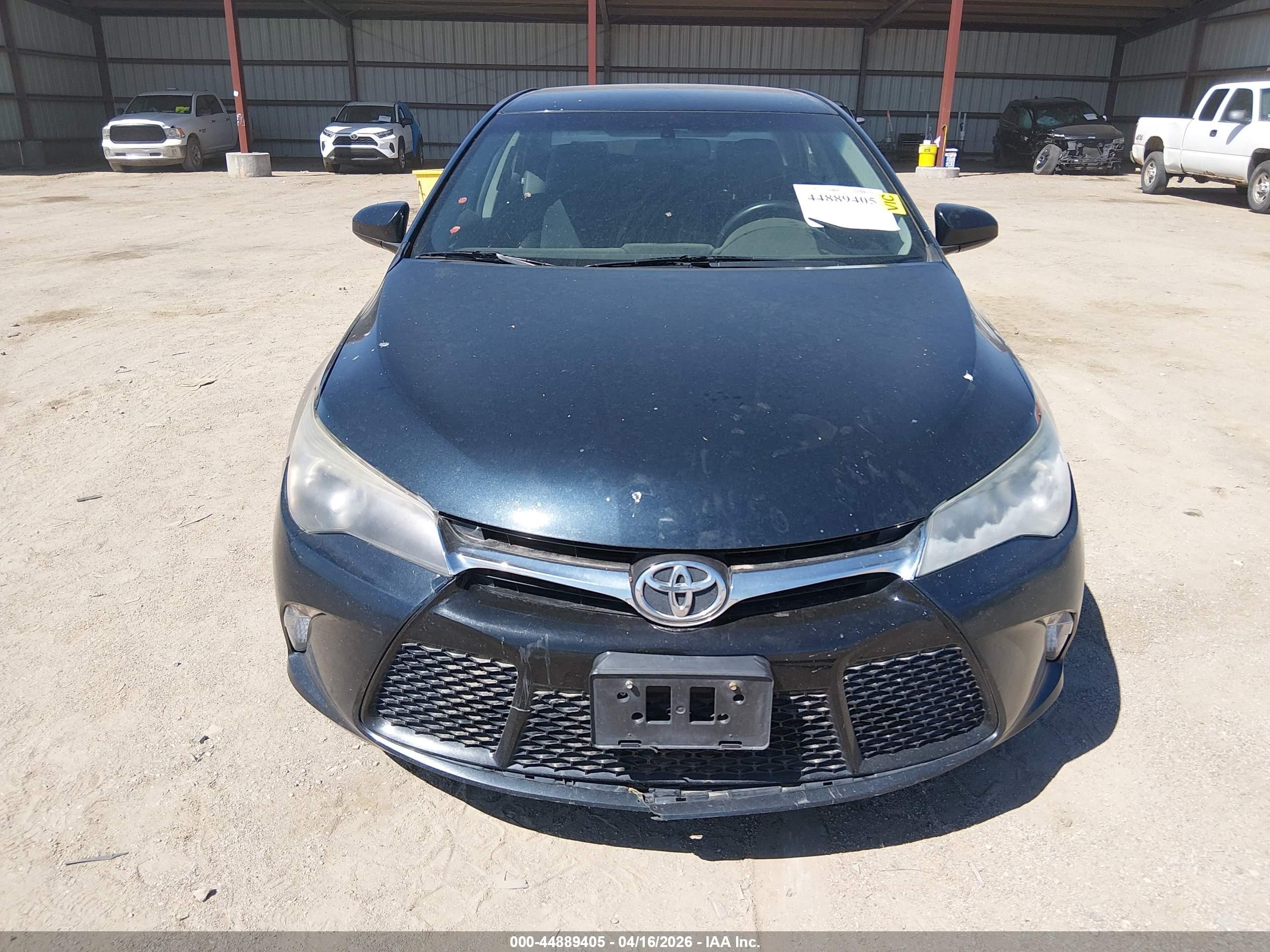 2015 Toyota Camry Se Navy vin: 4T1BF1FK4FU022845