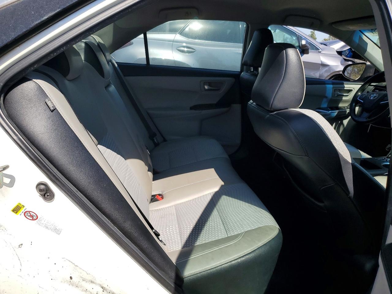 2015 Toyota Camry Se Teal vin: 4T1BF1FK4FU023266
