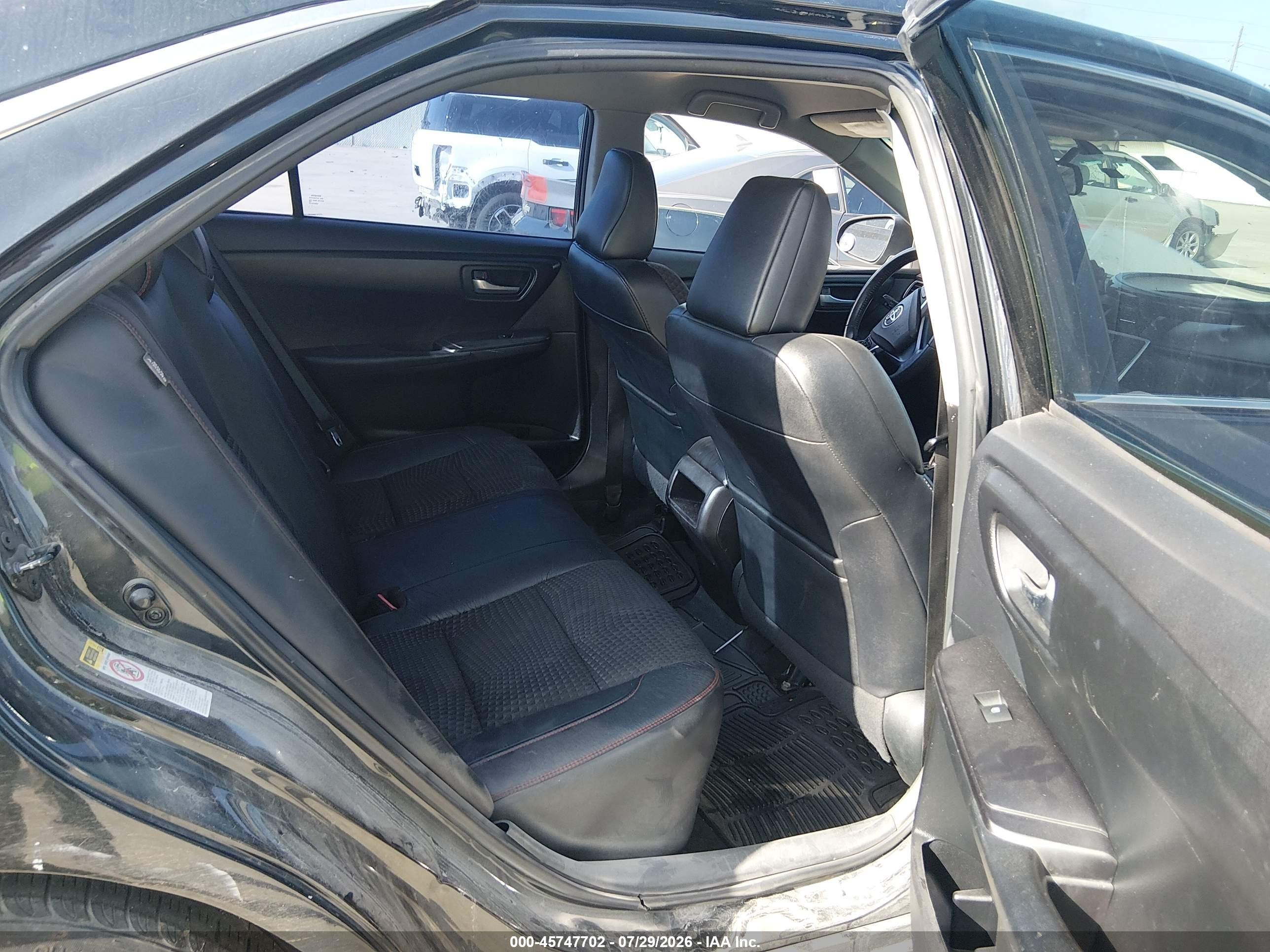 2015 Toyota Camry Se Black vin: 4T1BF1FK4FU024739