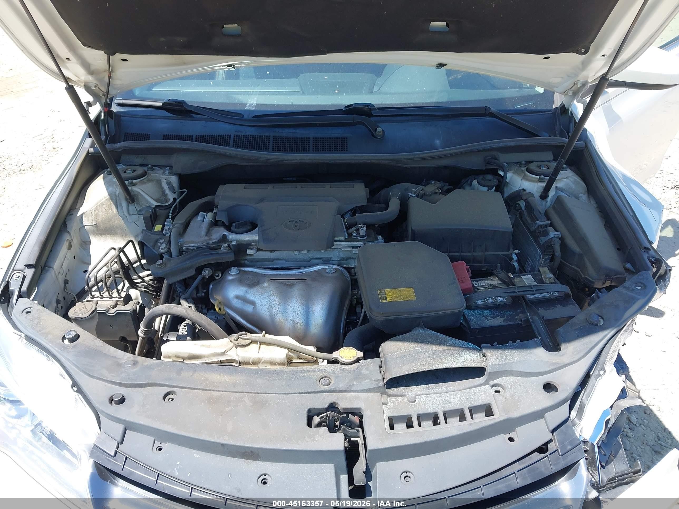 2015 Toyota Camry Se White vin: 4T1BF1FK4FU027365