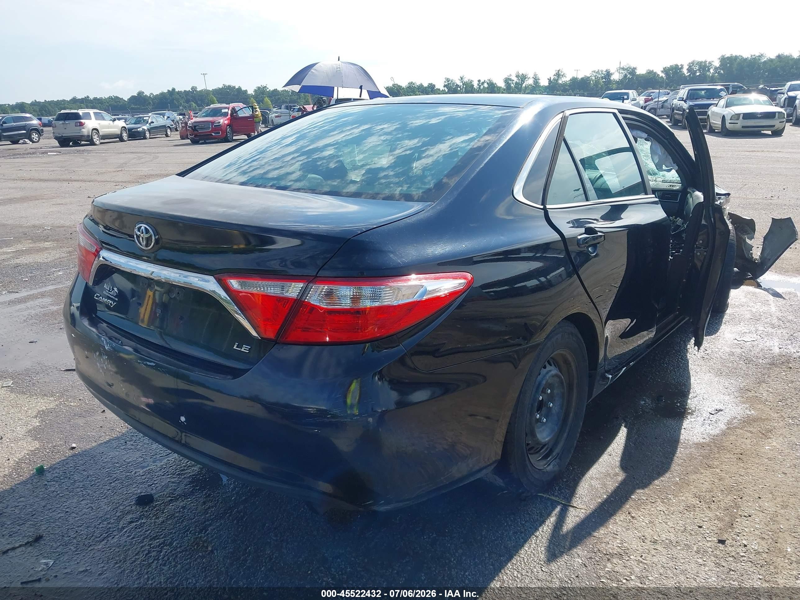 2015 Toyota Camry Le Black vin: 4T1BF1FK4FU029147