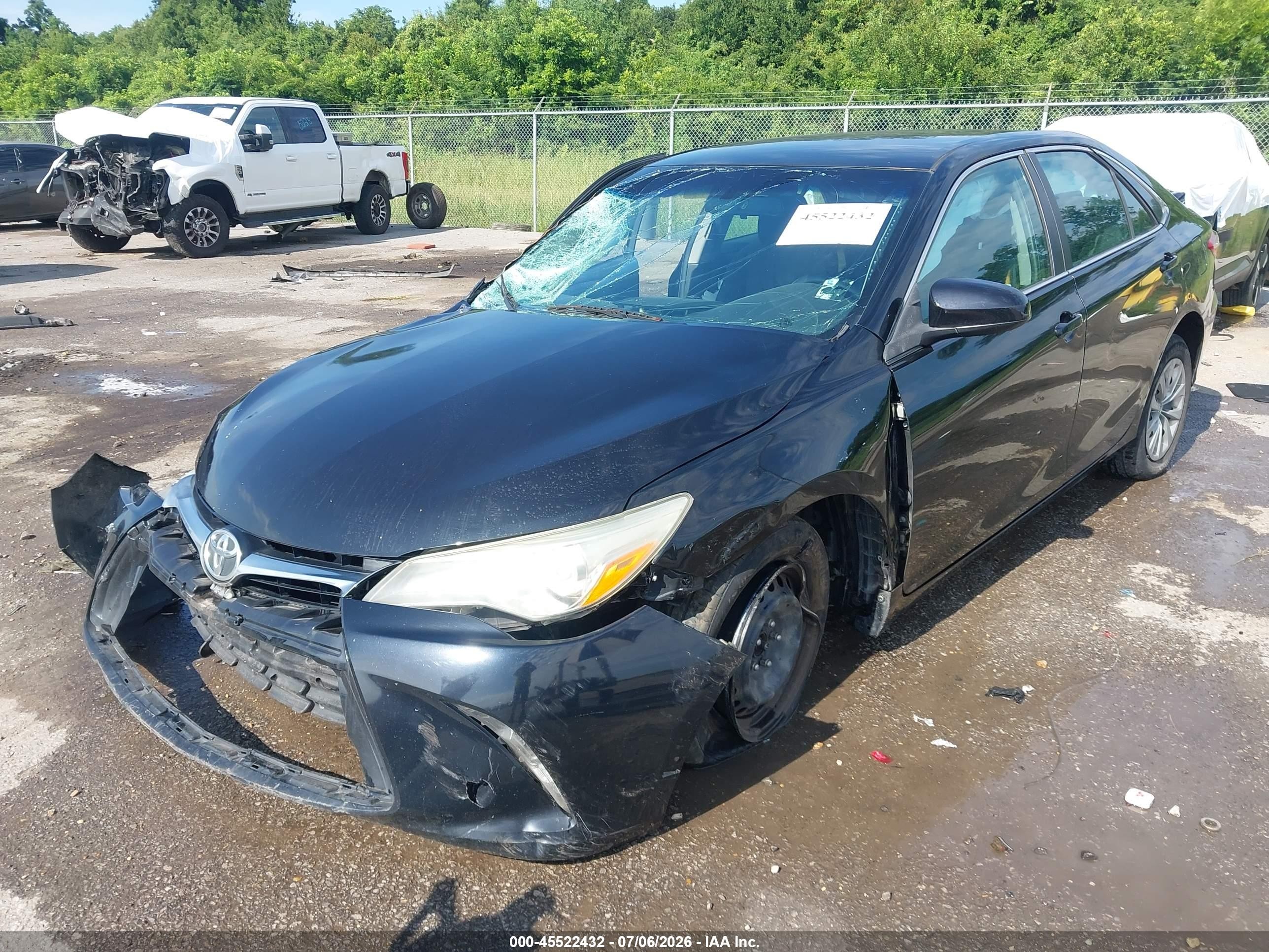 2015 Toyota Camry Le Black vin: 4T1BF1FK4FU029147