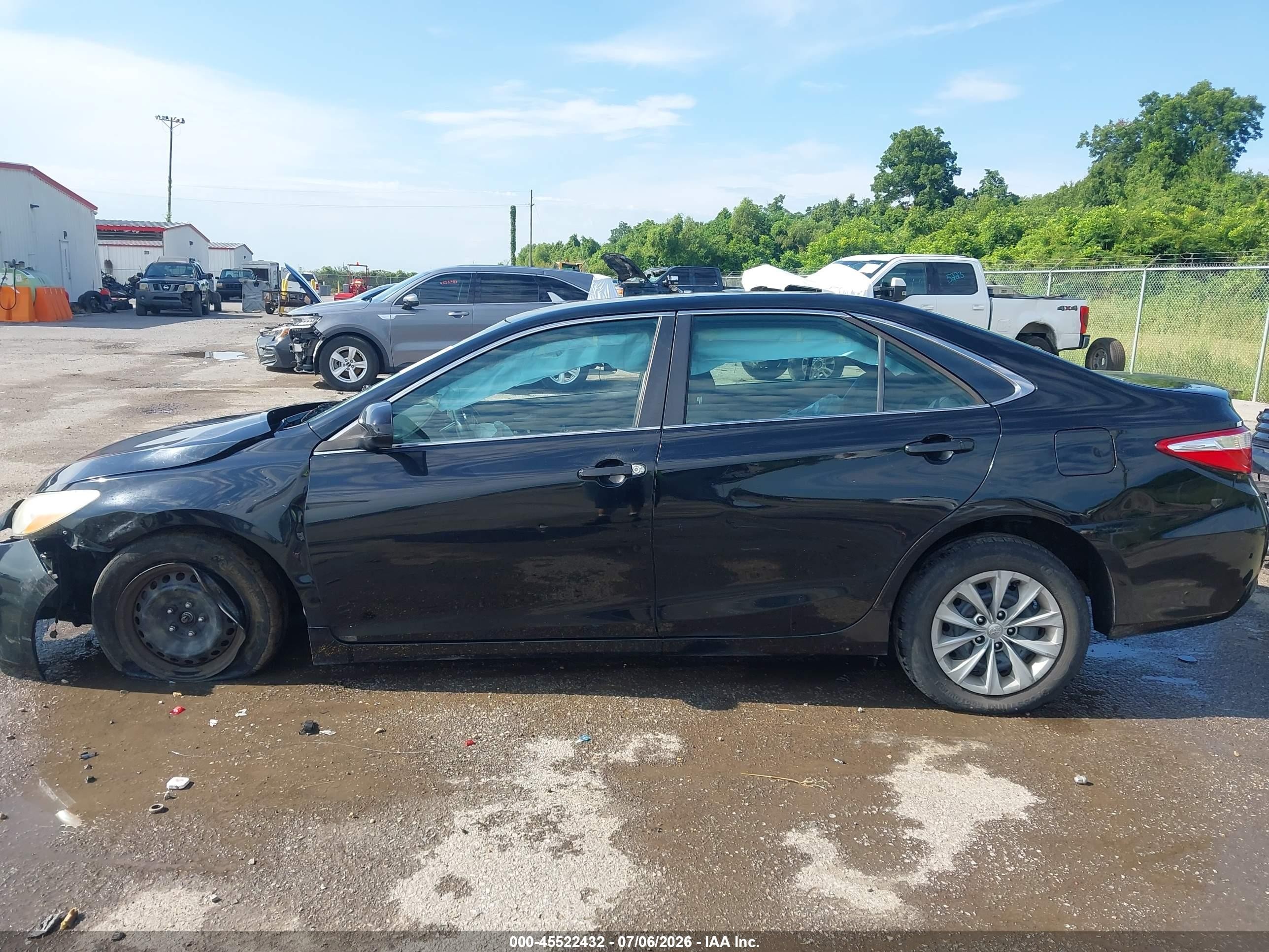 2015 Toyota Camry Le Black vin: 4T1BF1FK4FU029147