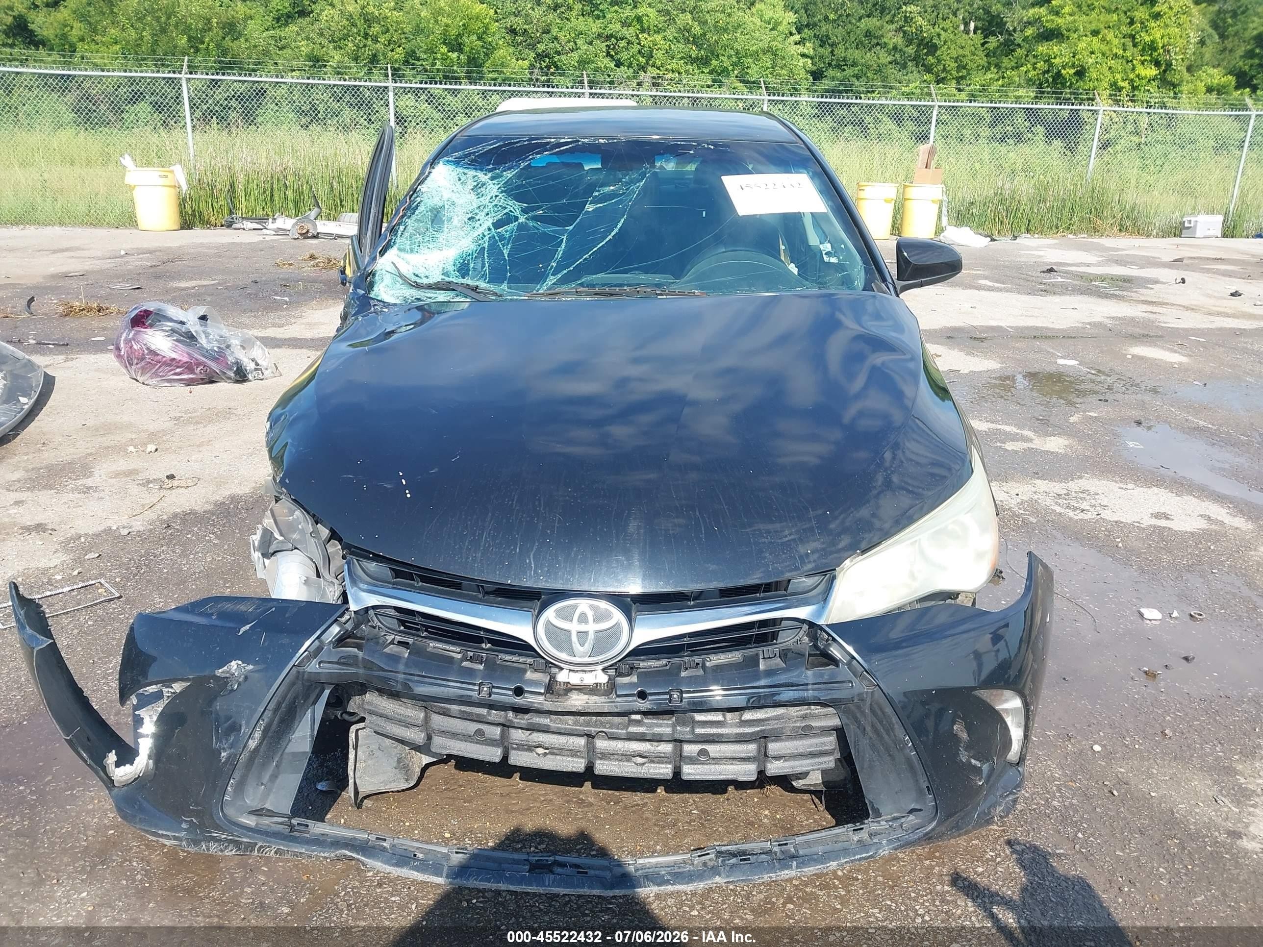 2015 Toyota Camry Le Black vin: 4T1BF1FK4FU029147