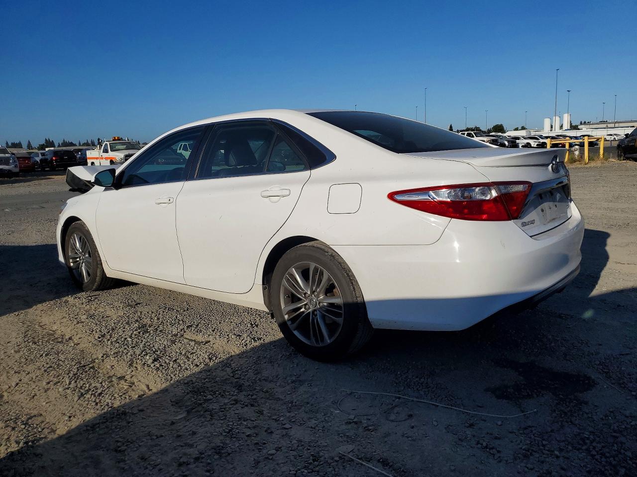 2015 Toyota Camry Se Белый vin: 4T1BF1FK4FU038091