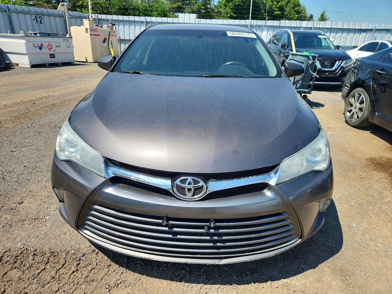 2015 Toyota Camry Le Gray vin: 4T1BF1FK4FU048815