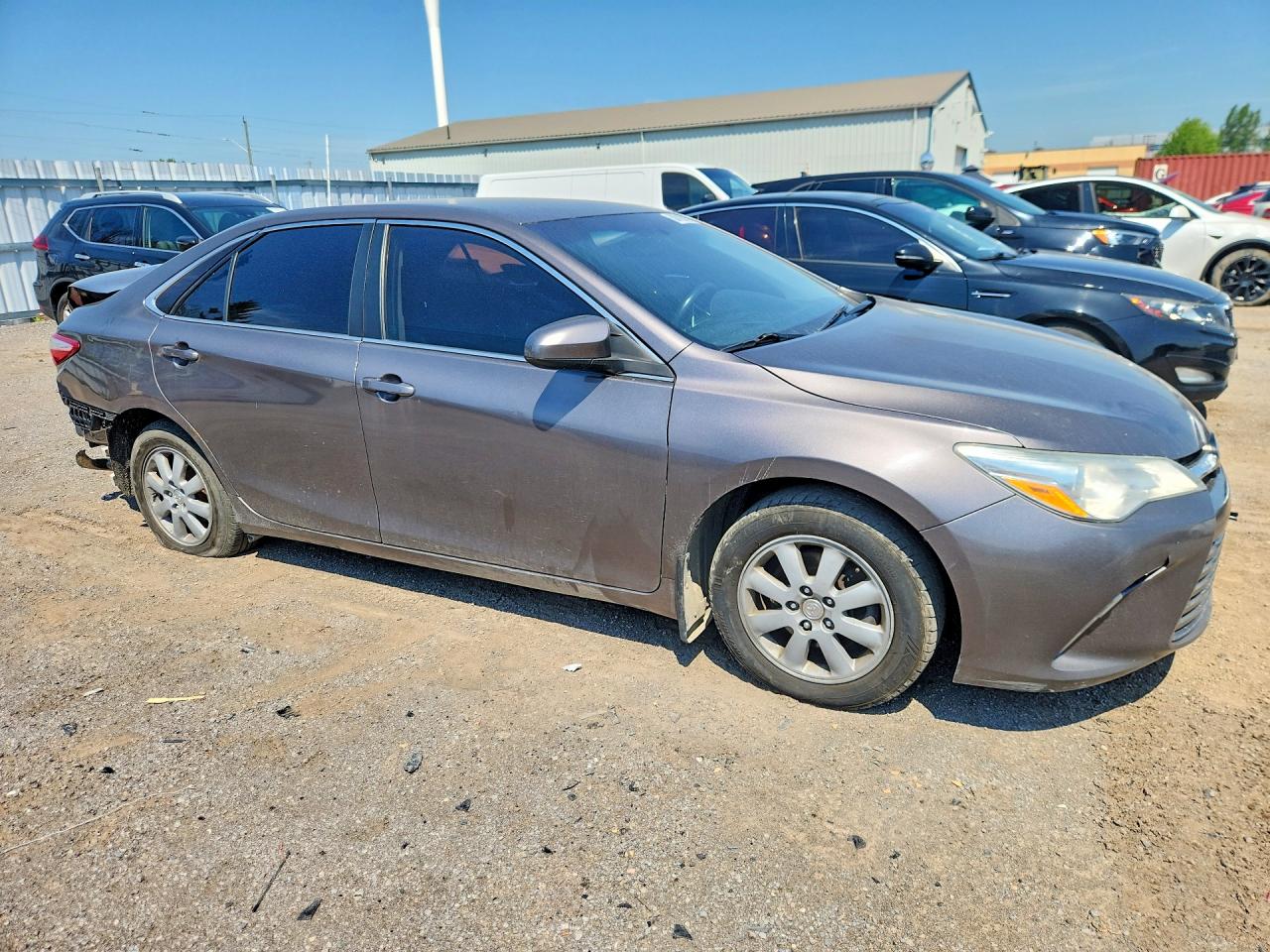 2015 Toyota Camry Le Gray vin: 4T1BF1FK4FU048815