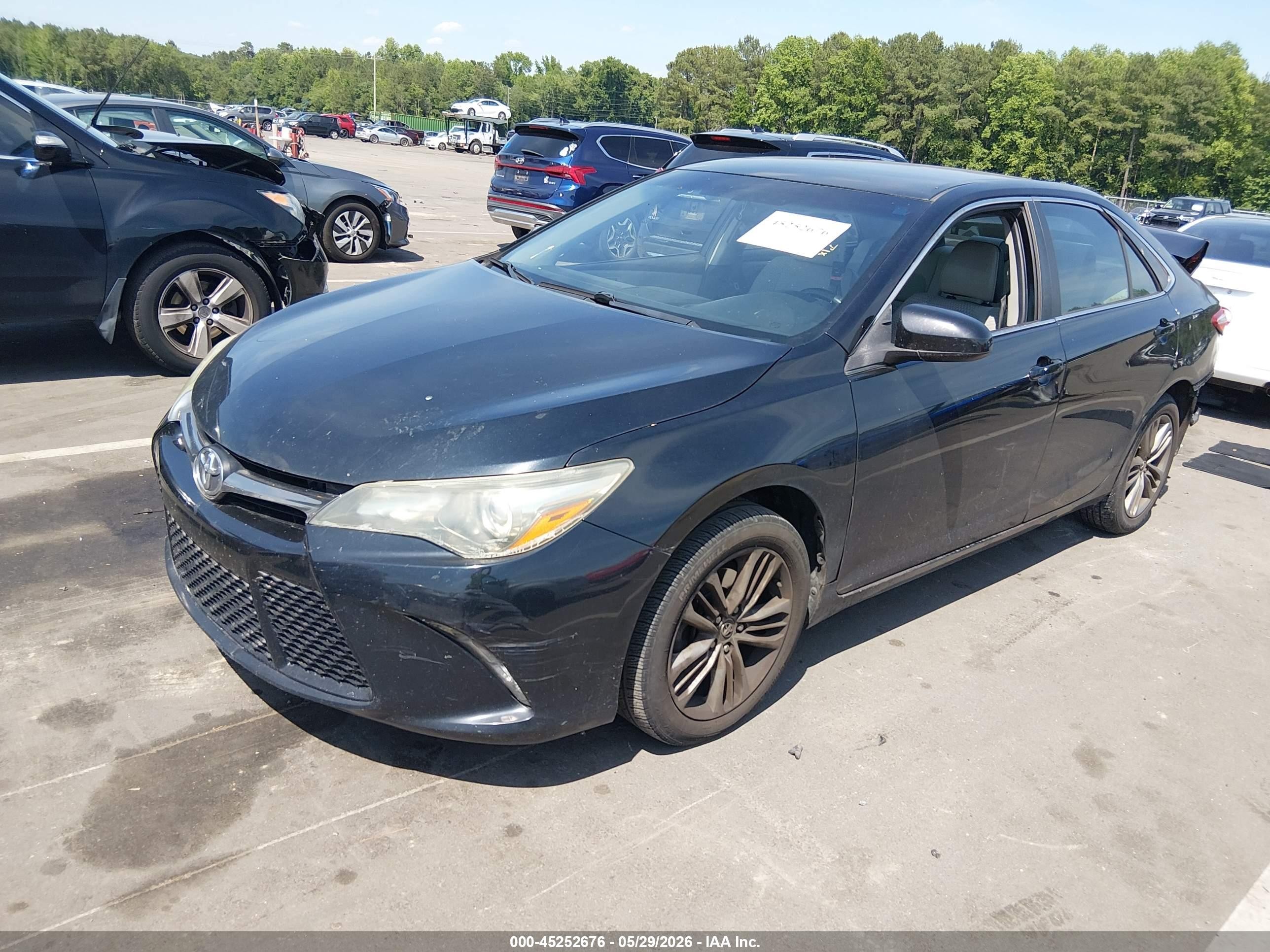 2015 Toyota Camry Se White vin: 4T1BF1FK4FU053870