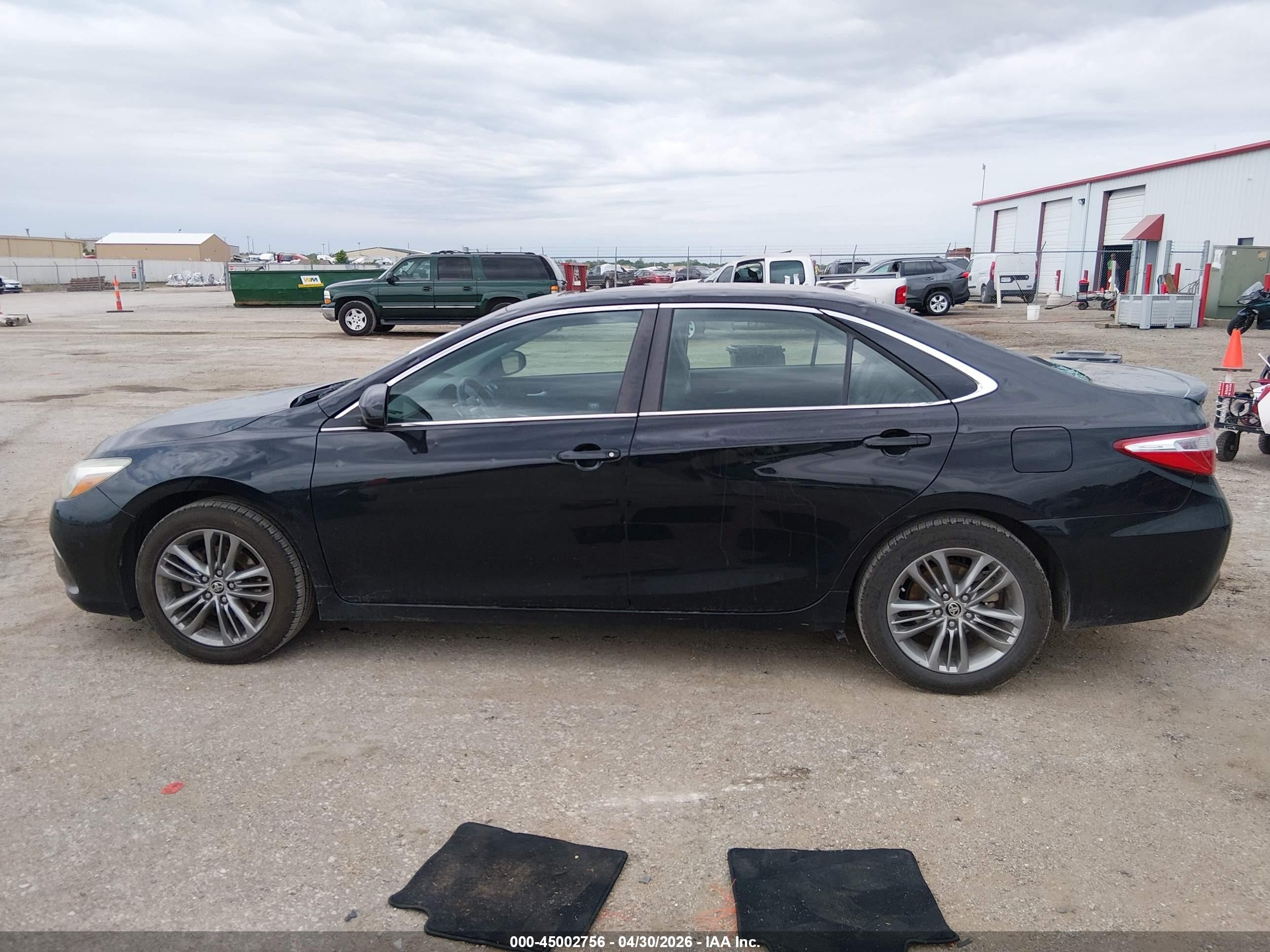 2015 Toyota Camry Se Black vin: 4T1BF1FK4FU057322