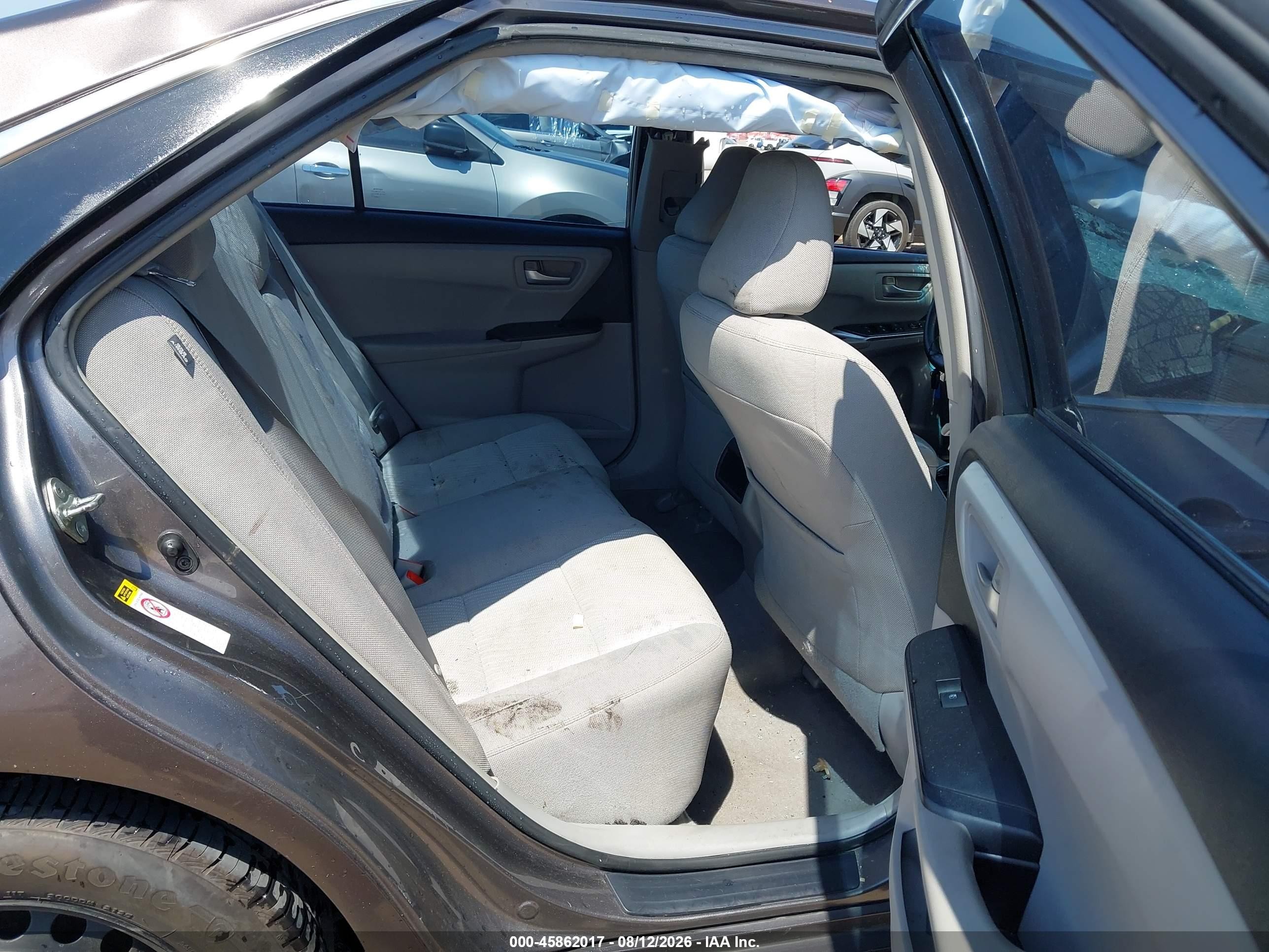 2015 Toyota Camry Le Желто-коричневый vin: 4T1BF1FK4FU065016