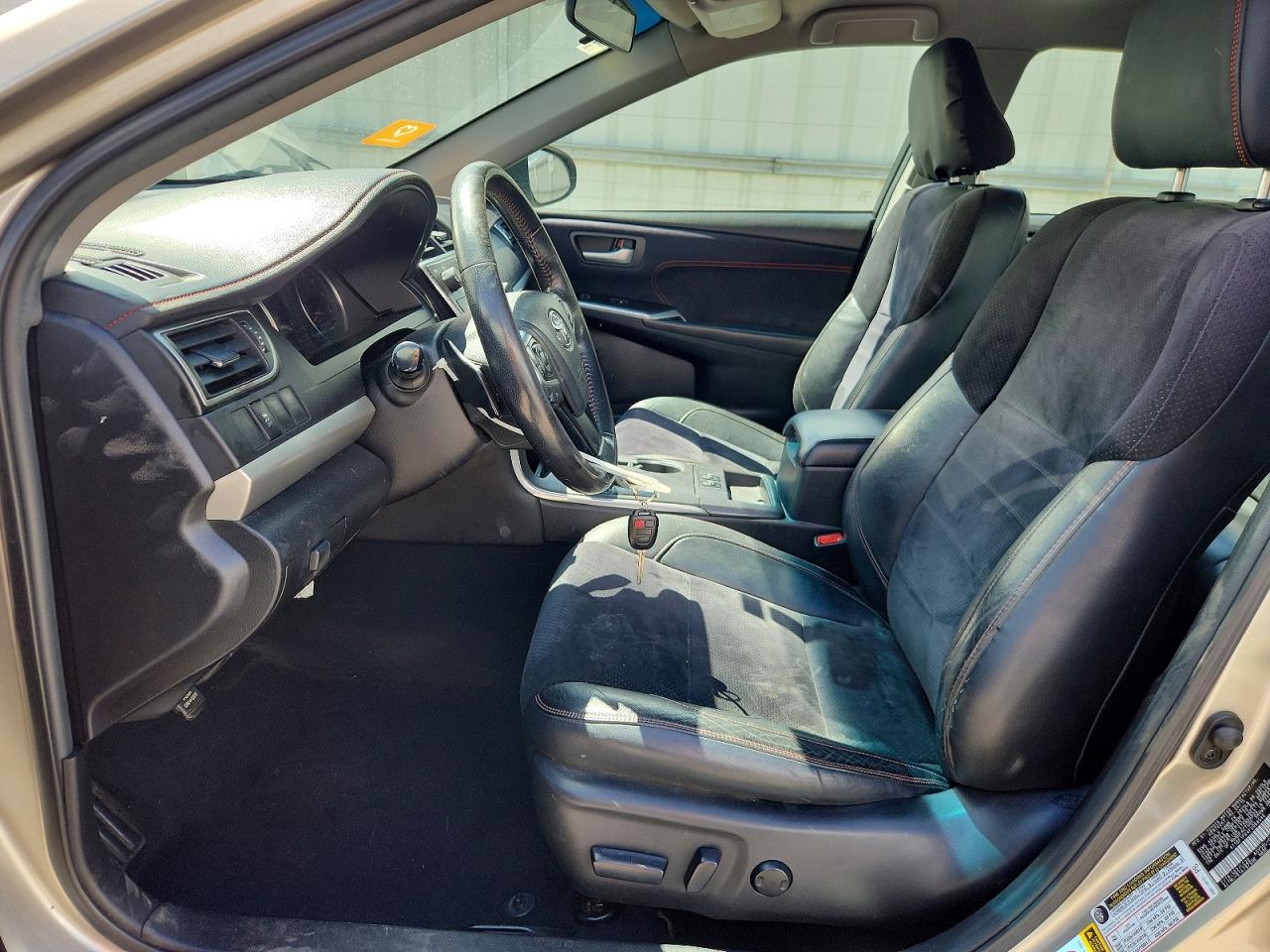 2015 Toyota Camry Xse Beige vin: 4T1BF1FK4FU068546
