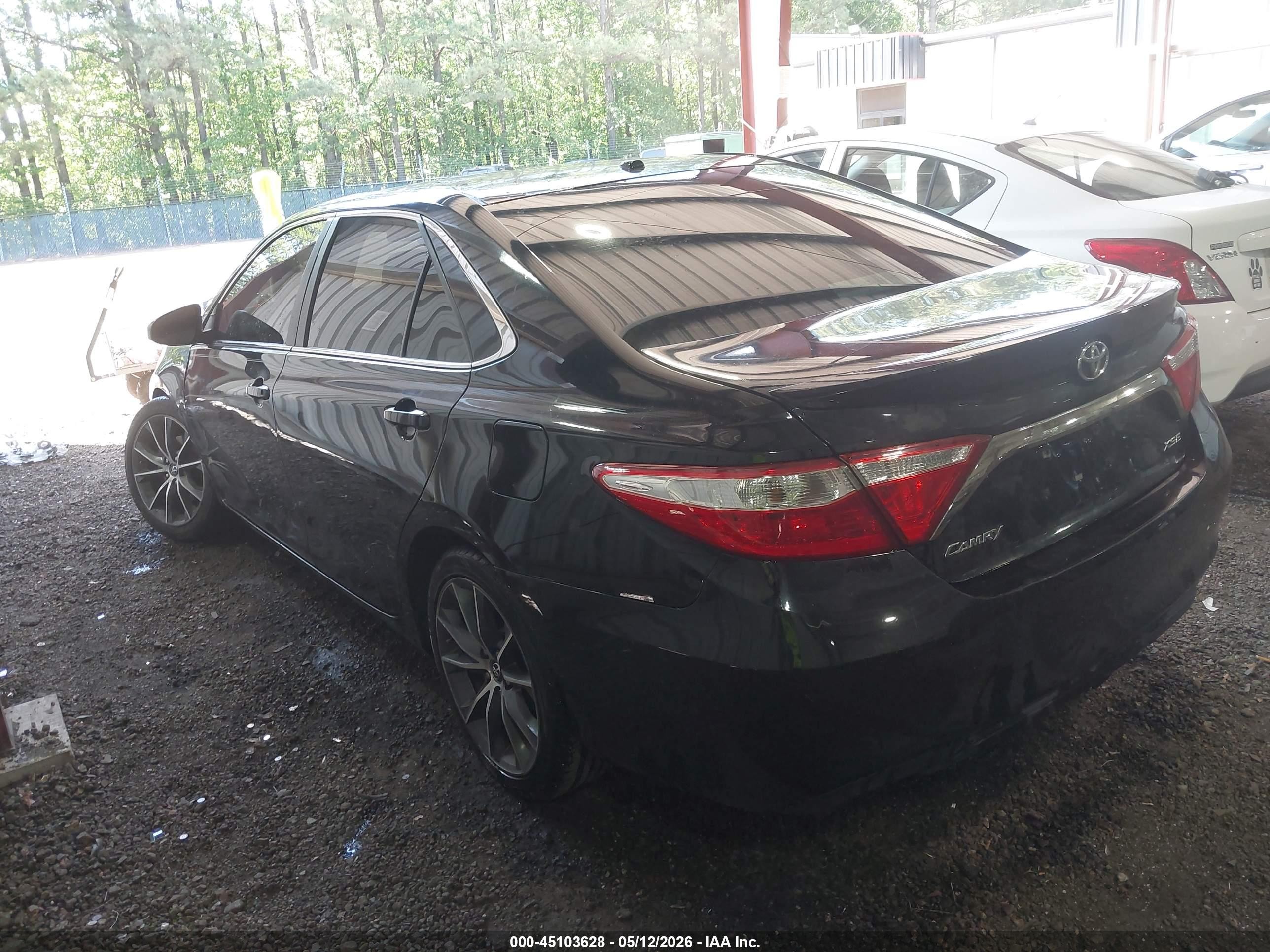 2015 Toyota Camry Xse Черный vin: 4T1BF1FK4FU074735