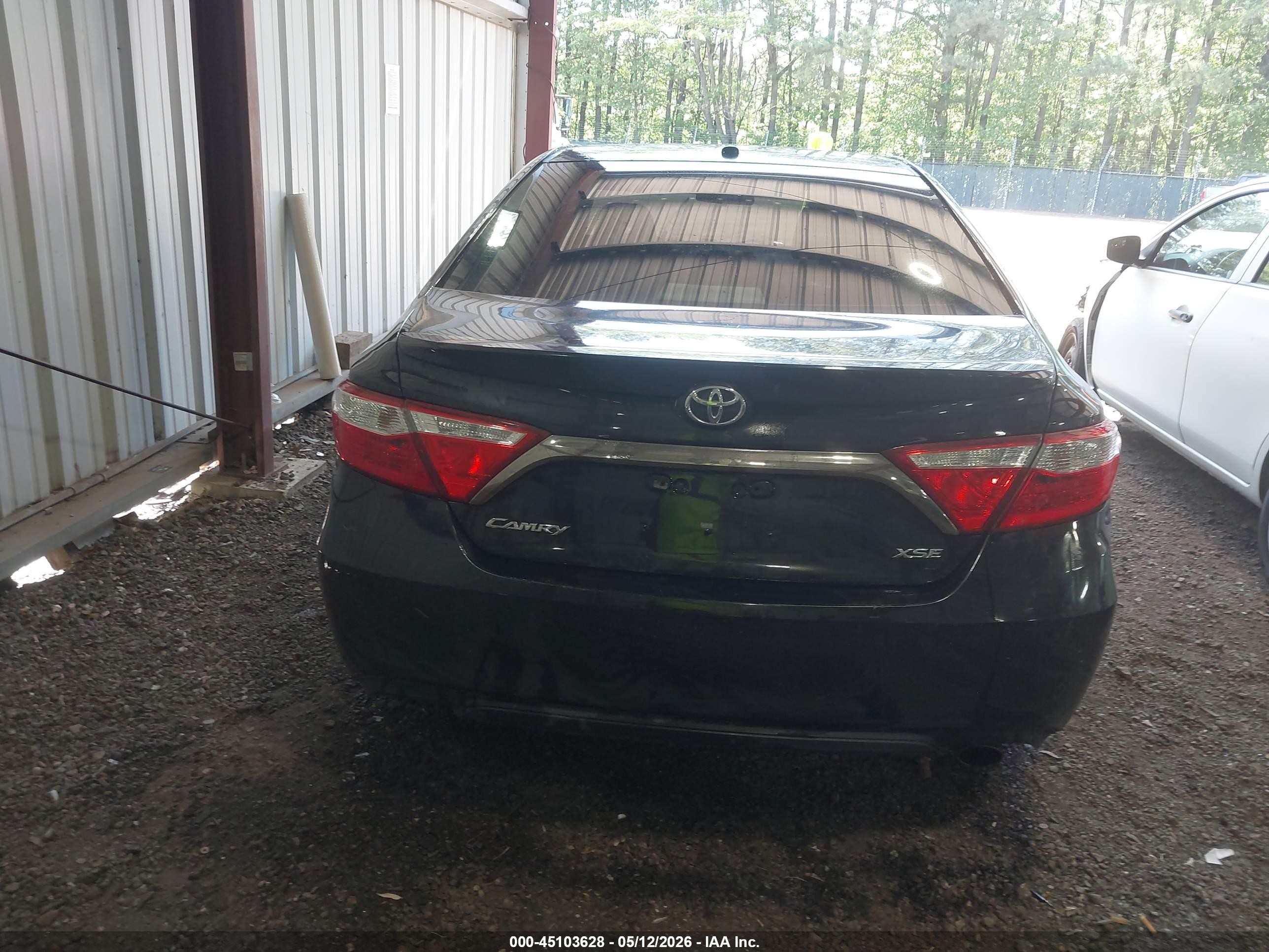 2015 Toyota Camry Xse Черный vin: 4T1BF1FK4FU074735