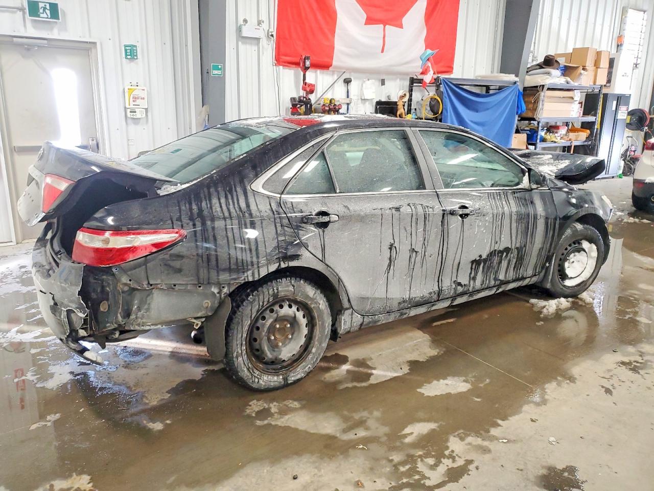 2015 Toyota Camry Le Черный vin: 4T1BF1FK4FU079028