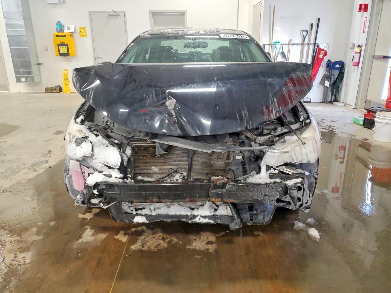 2015 Toyota Camry Le Черный vin: 4T1BF1FK4FU079028